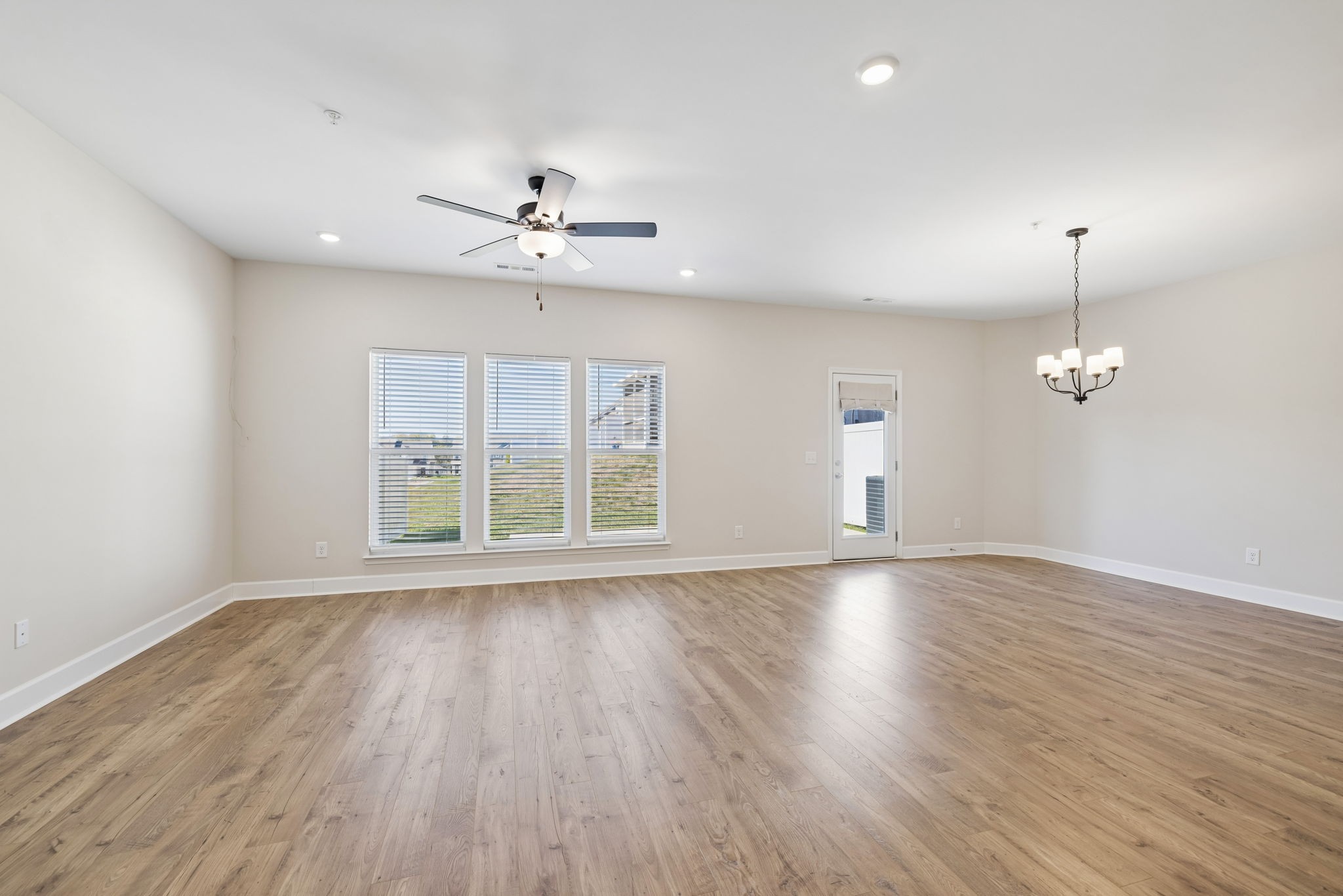 1179 Short St Property Photo 25