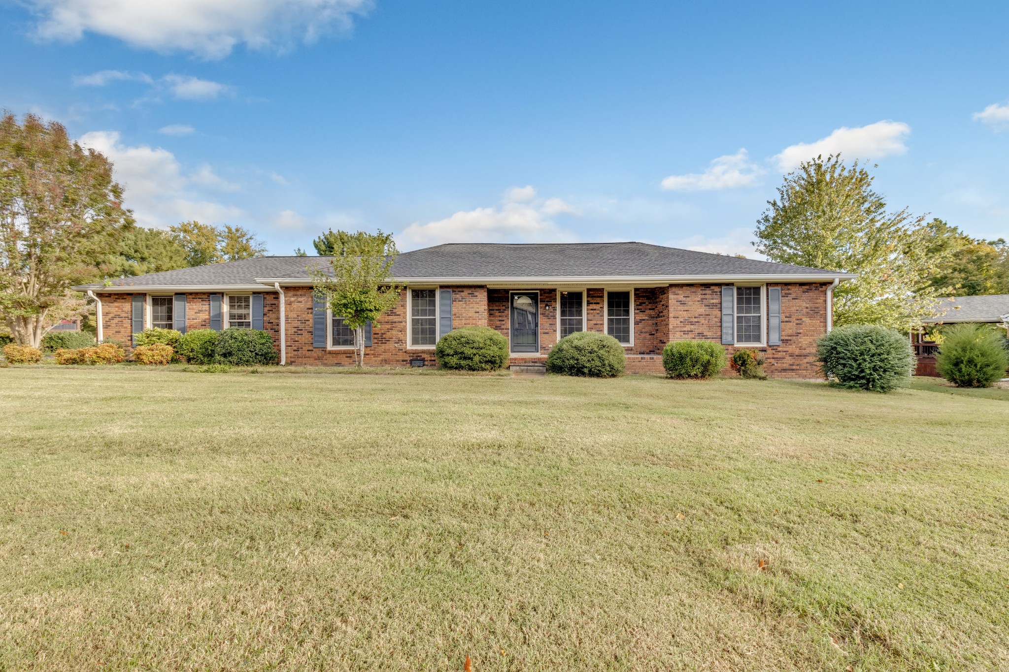 208 General Forrest Dr Property Photo 1