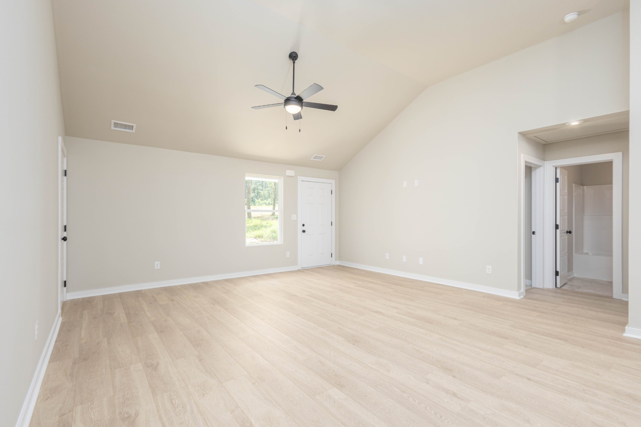 208 Crepe Myrtle Dr Property Photo 25