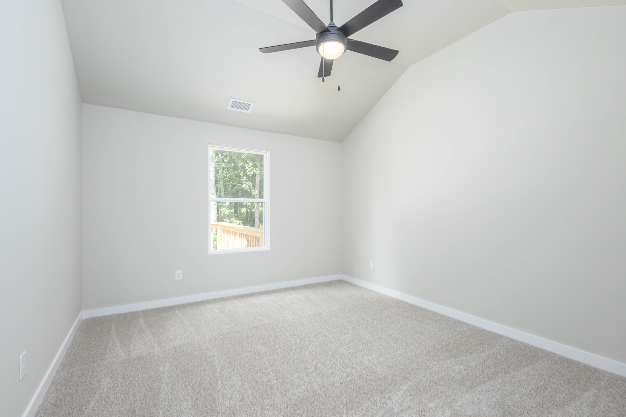 208 Crepe Myrtle Dr Property Photo 27