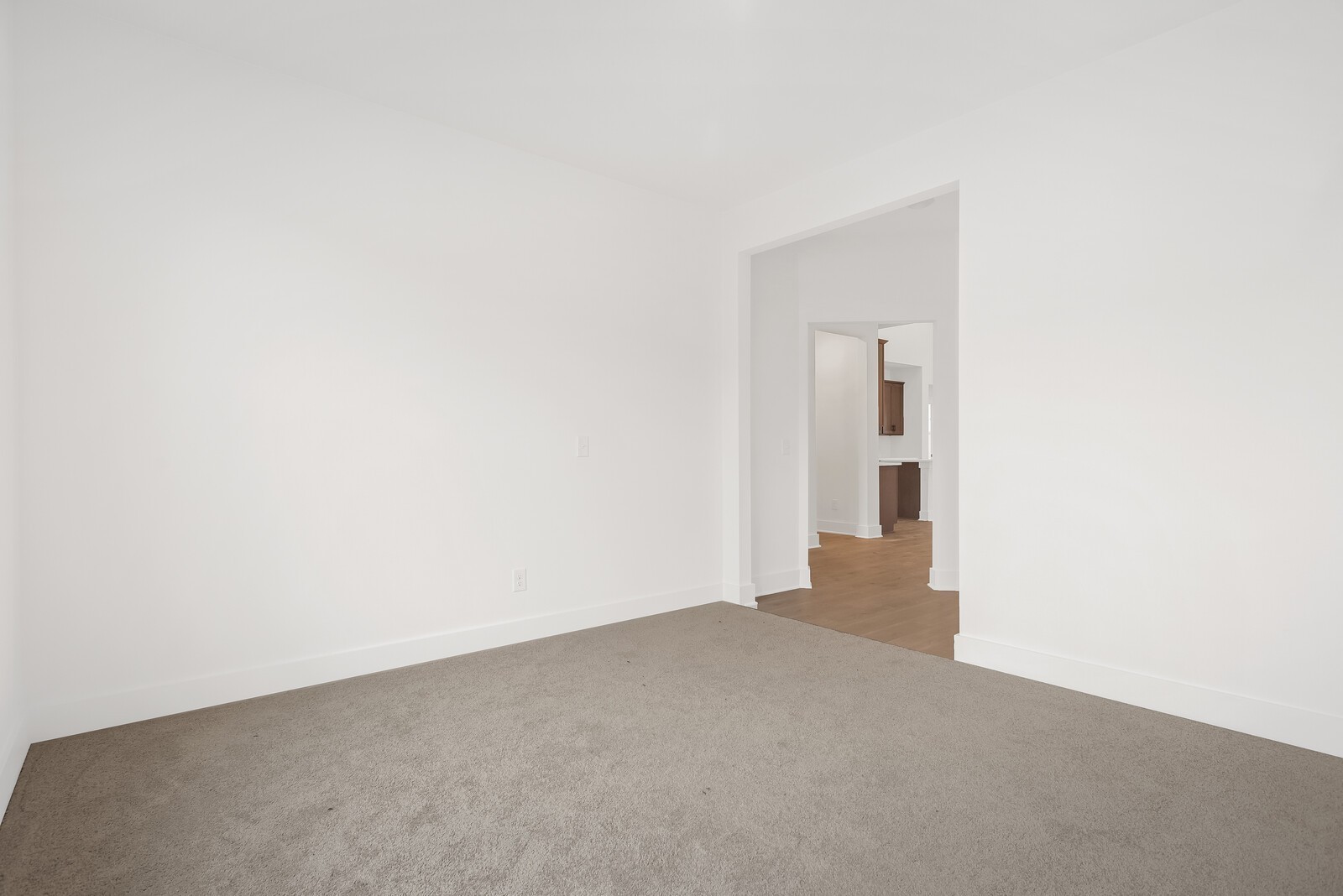 2882 Boger Drive Property Photo 5