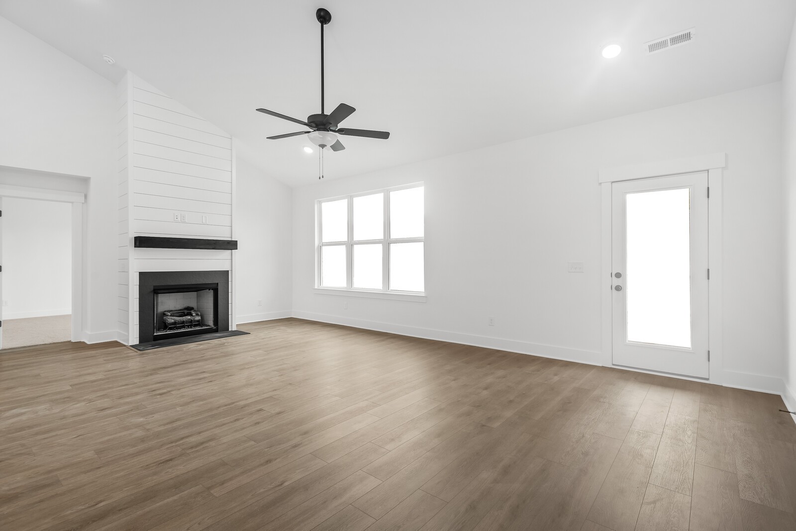 2882 Boger Drive Property Photo 19