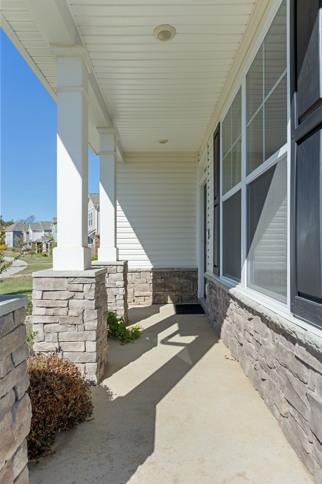 7691 Gunners Landing Dr Property Photo 6