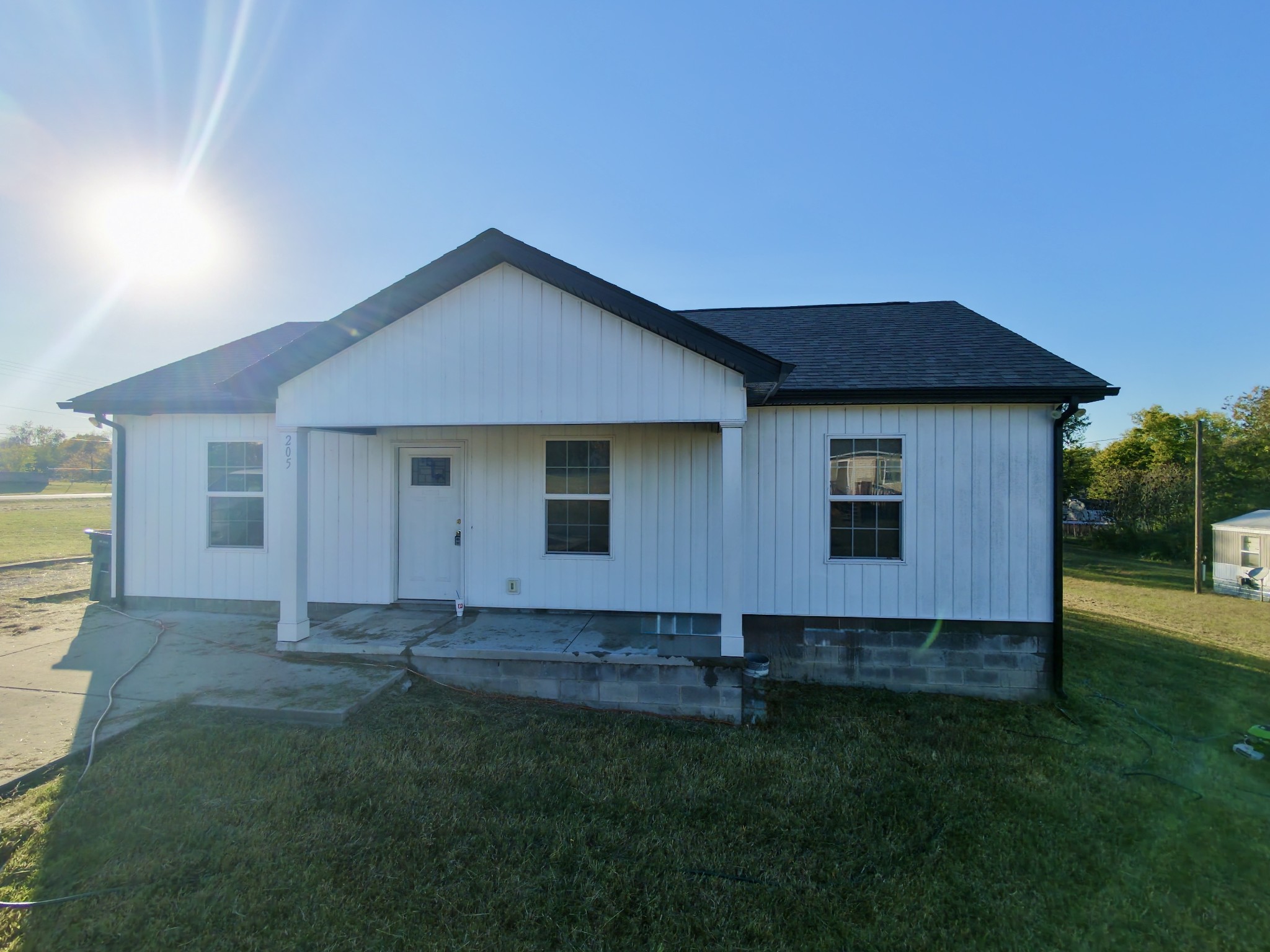 205 Arkansas Ave Property Photo 1
