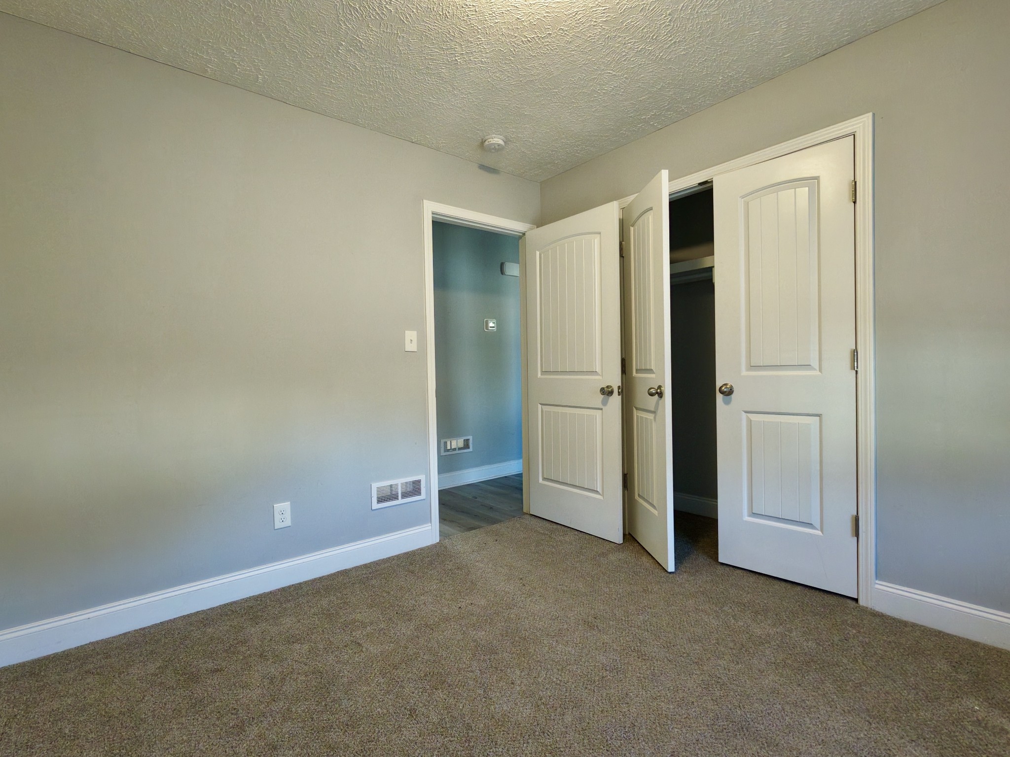 205 Arkansas Ave Property Photo 15