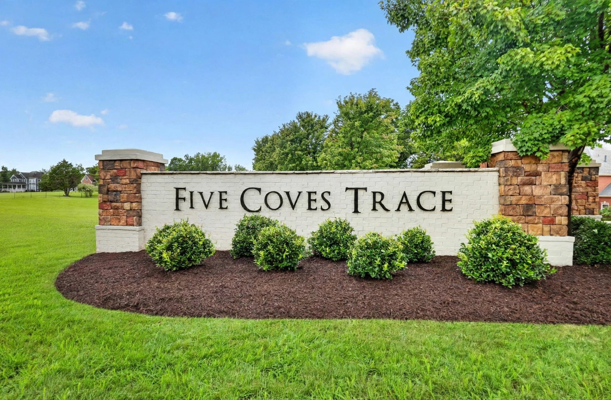 1015 Five Coves Trce Property Photo 39