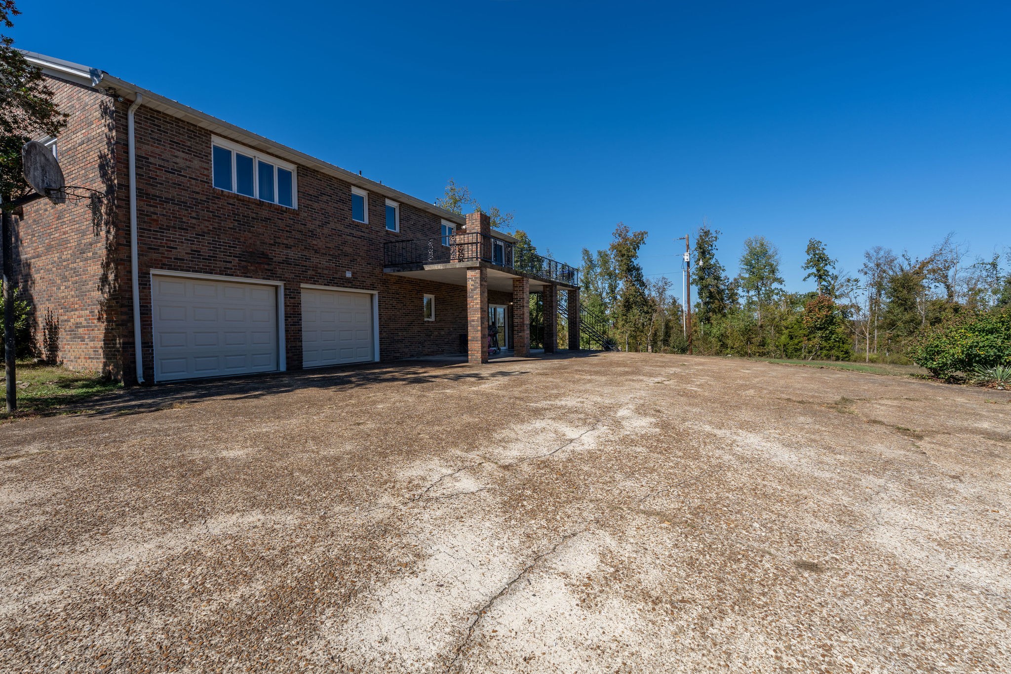 111 Kelleys Chapel Rd Property Photo 4