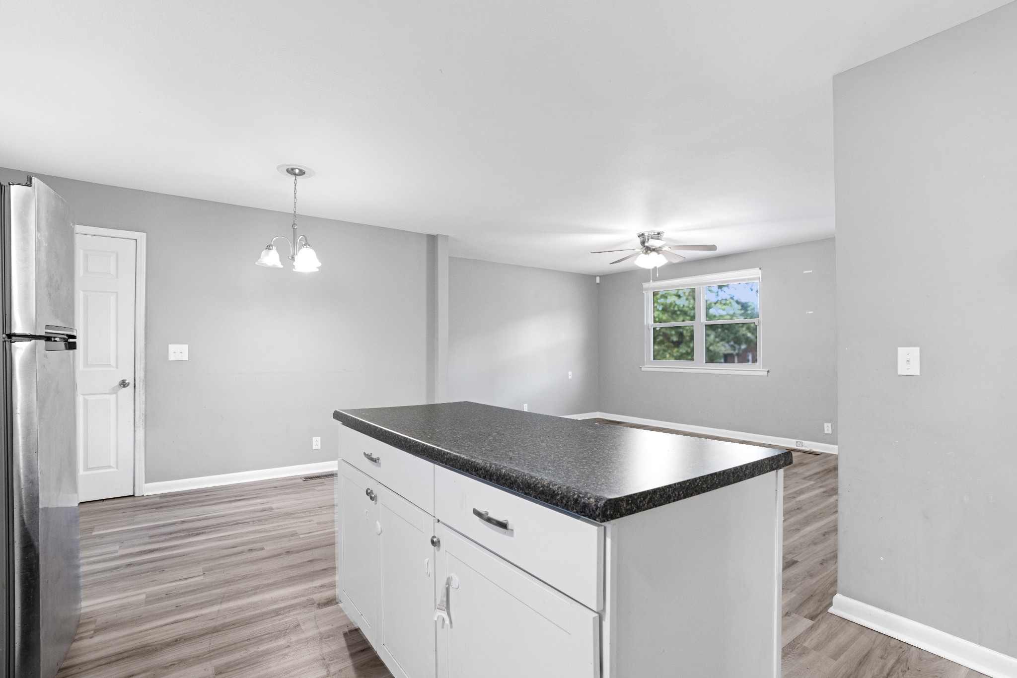 1579 Boxcroft Rd Property Photo 16