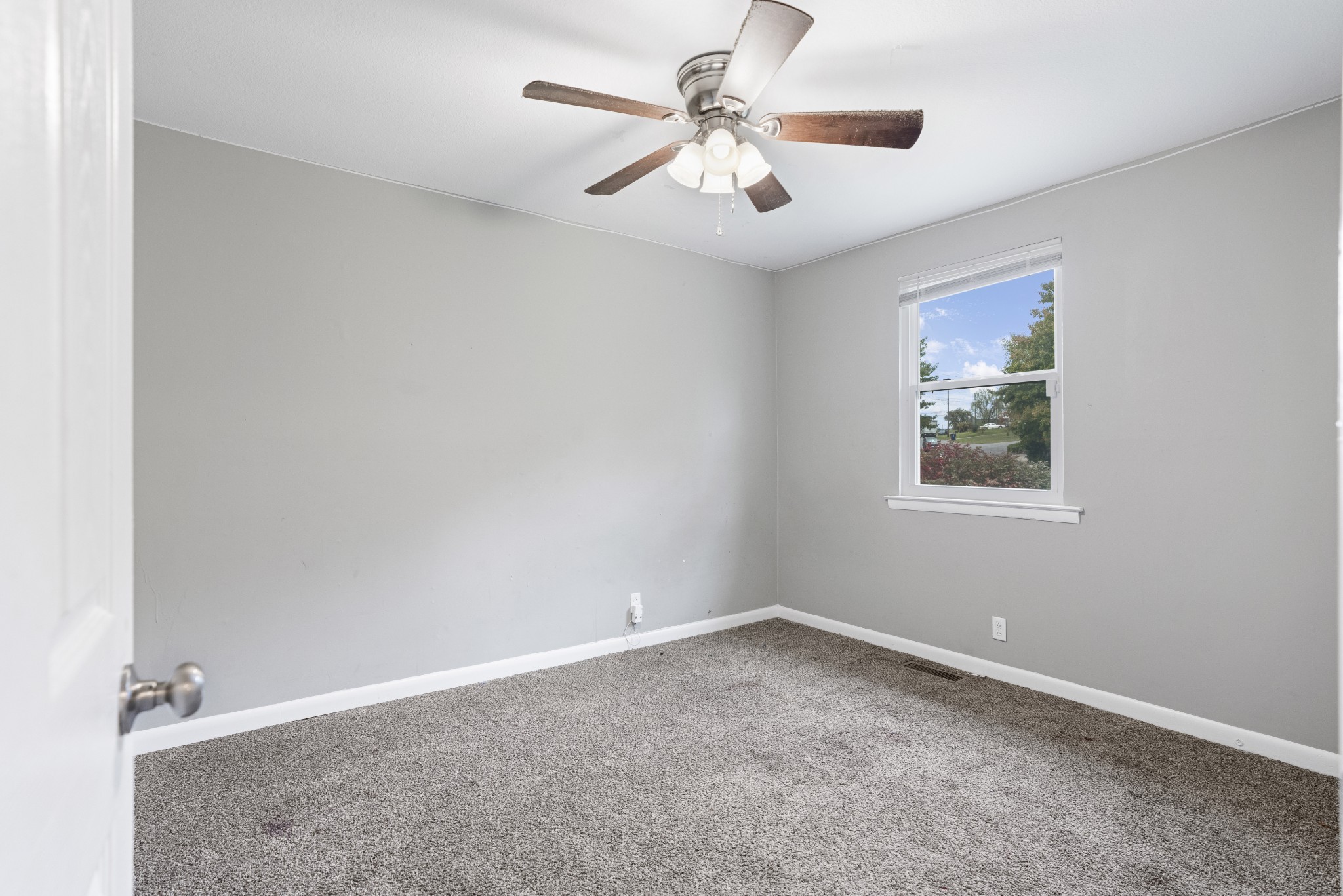 1579 Boxcroft Rd Property Photo 23