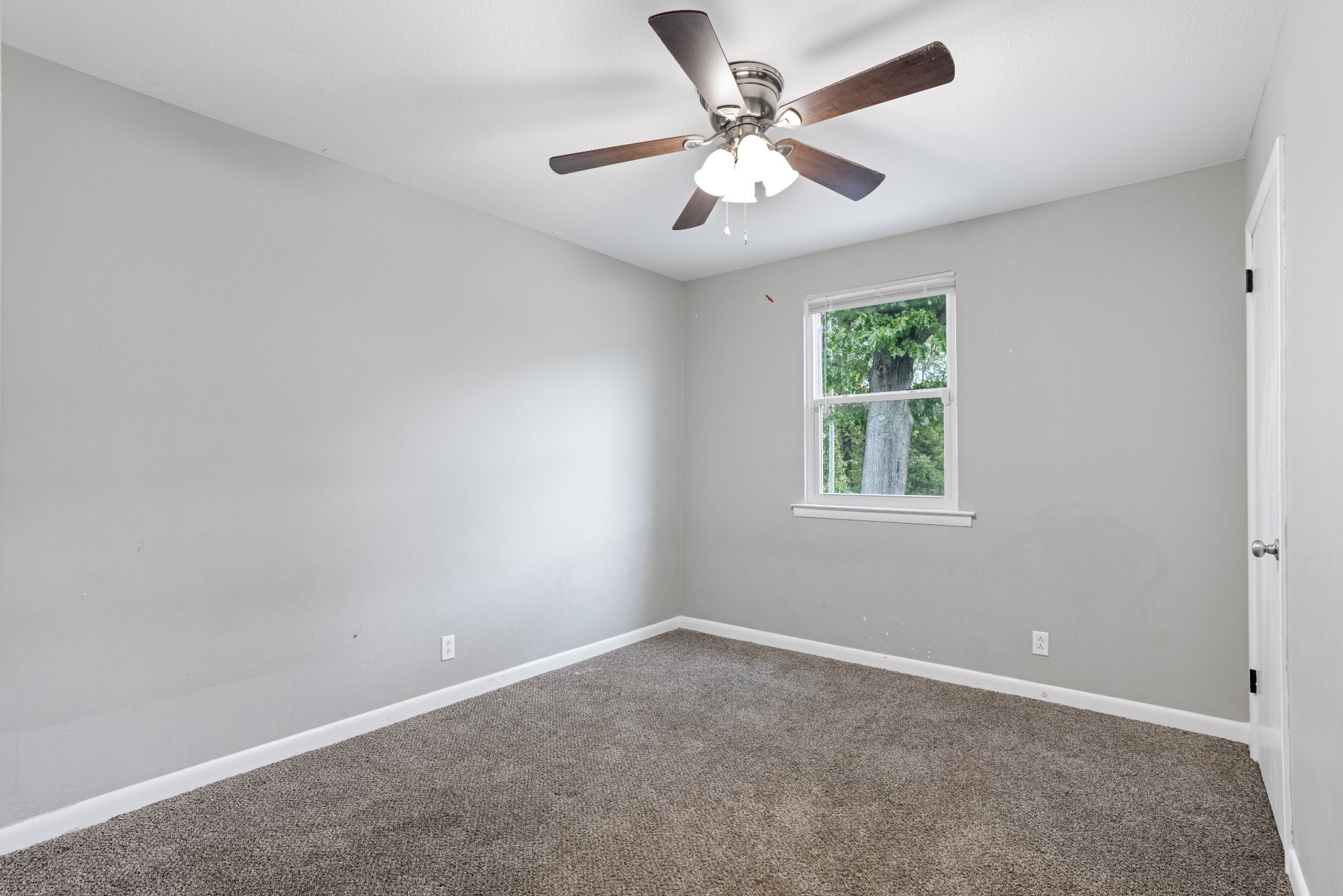1579 Boxcroft Rd Property Photo 27