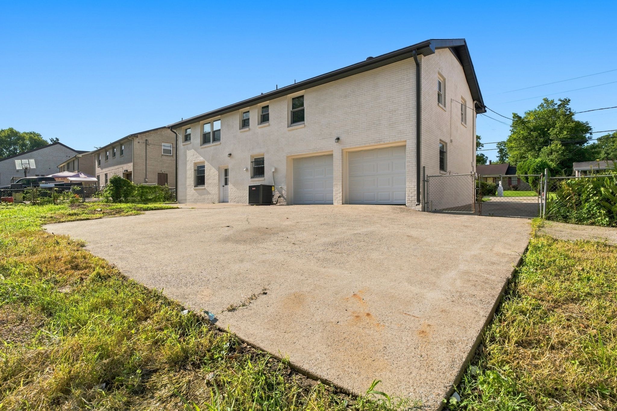725 Roman Dr Property Photo 36