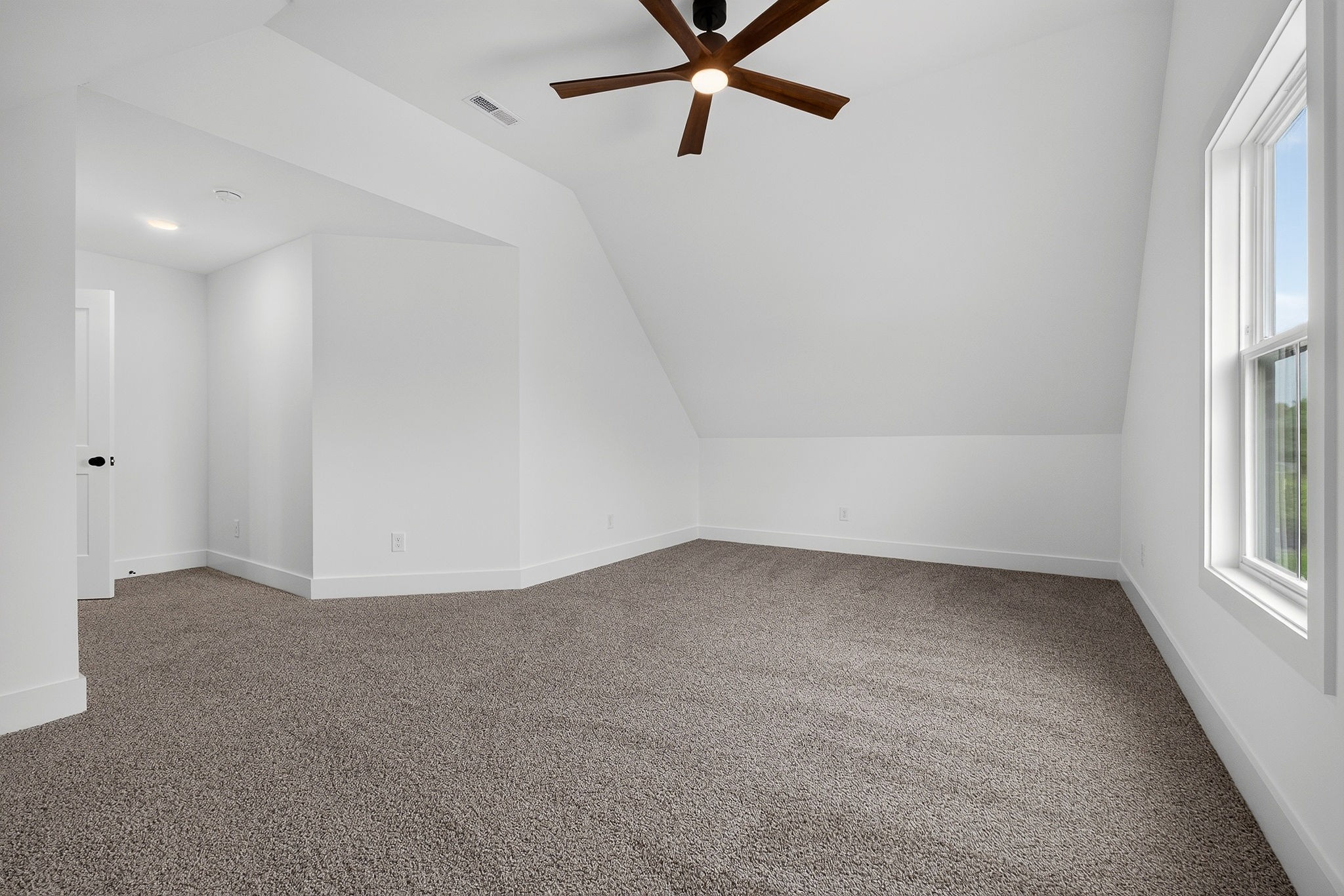 241 Cripps Ln Property Photo 32
