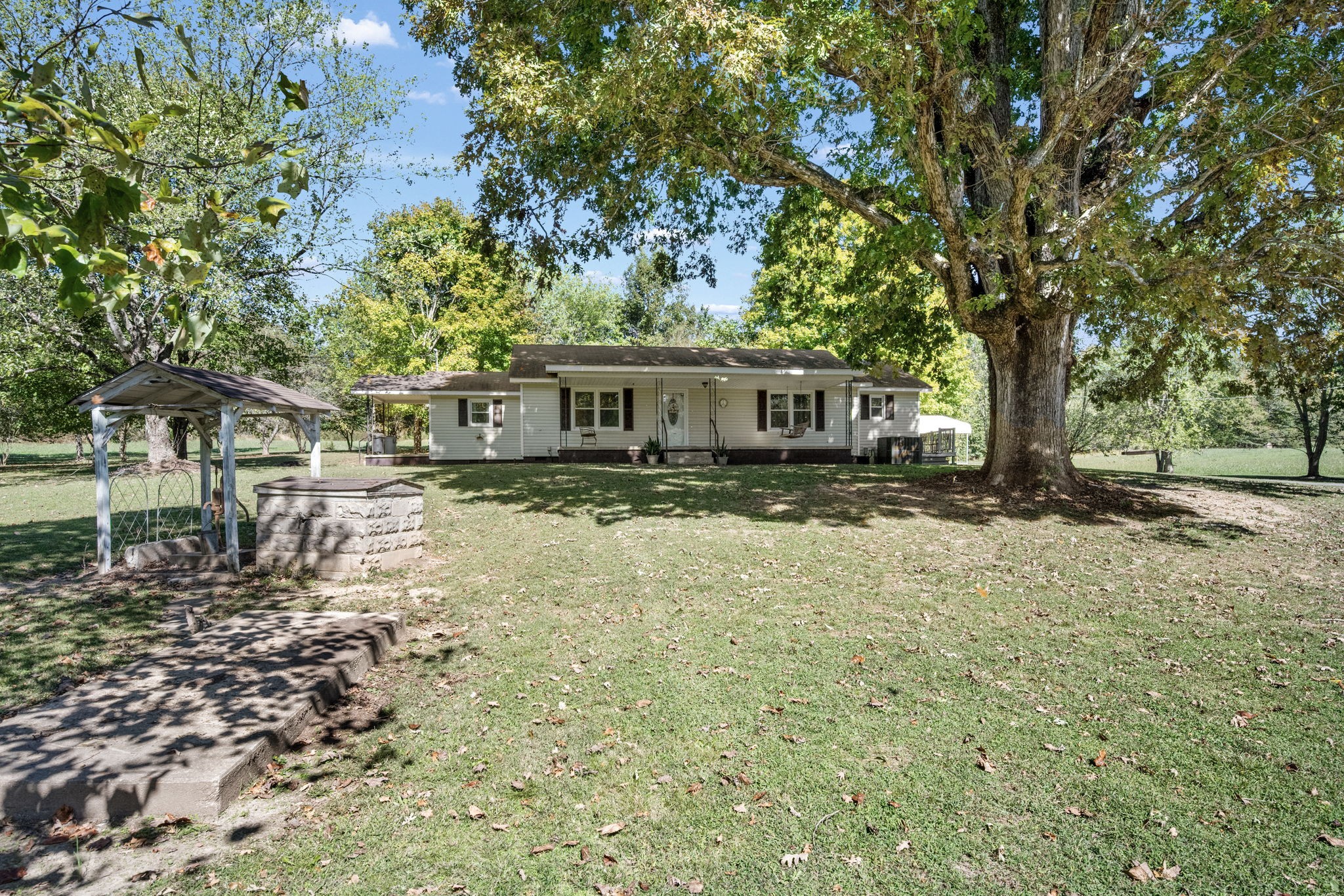 44 Crystal Springs Rd Property Photo 3