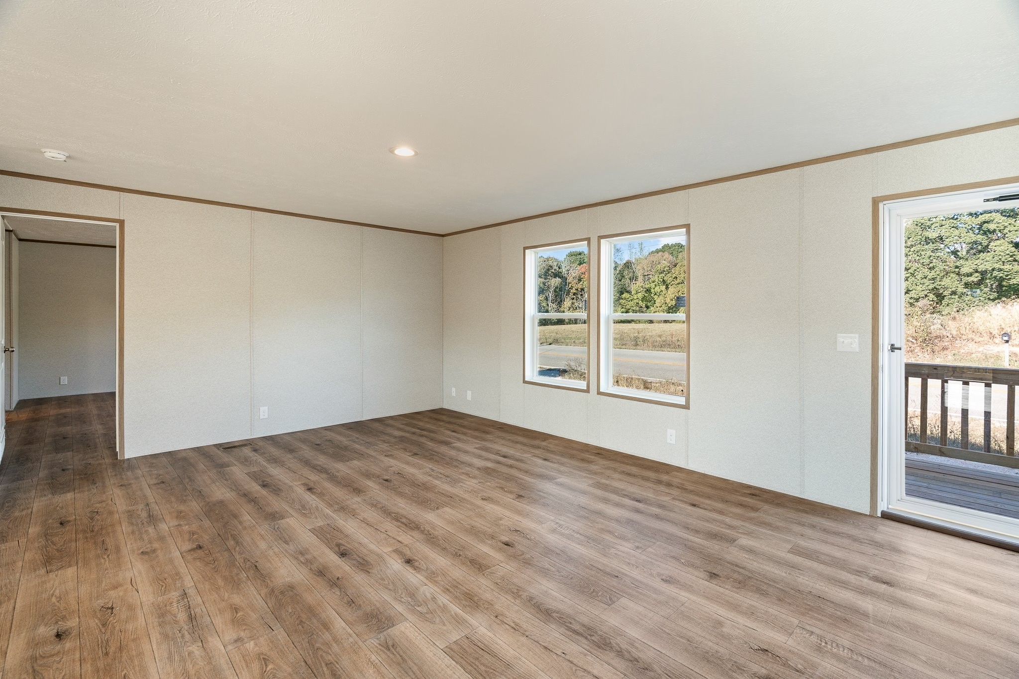 393 Busby Rd Property Photo 4