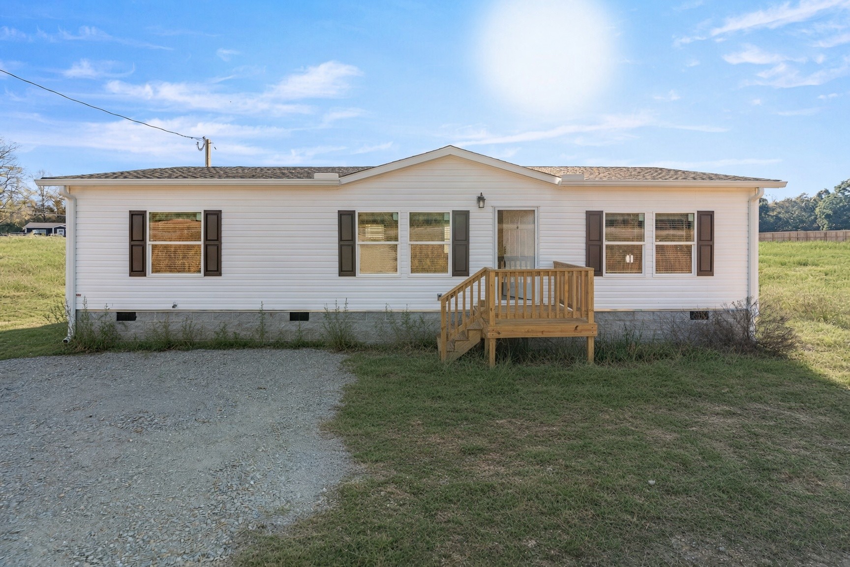 395 Busby Rd Property Photo 1