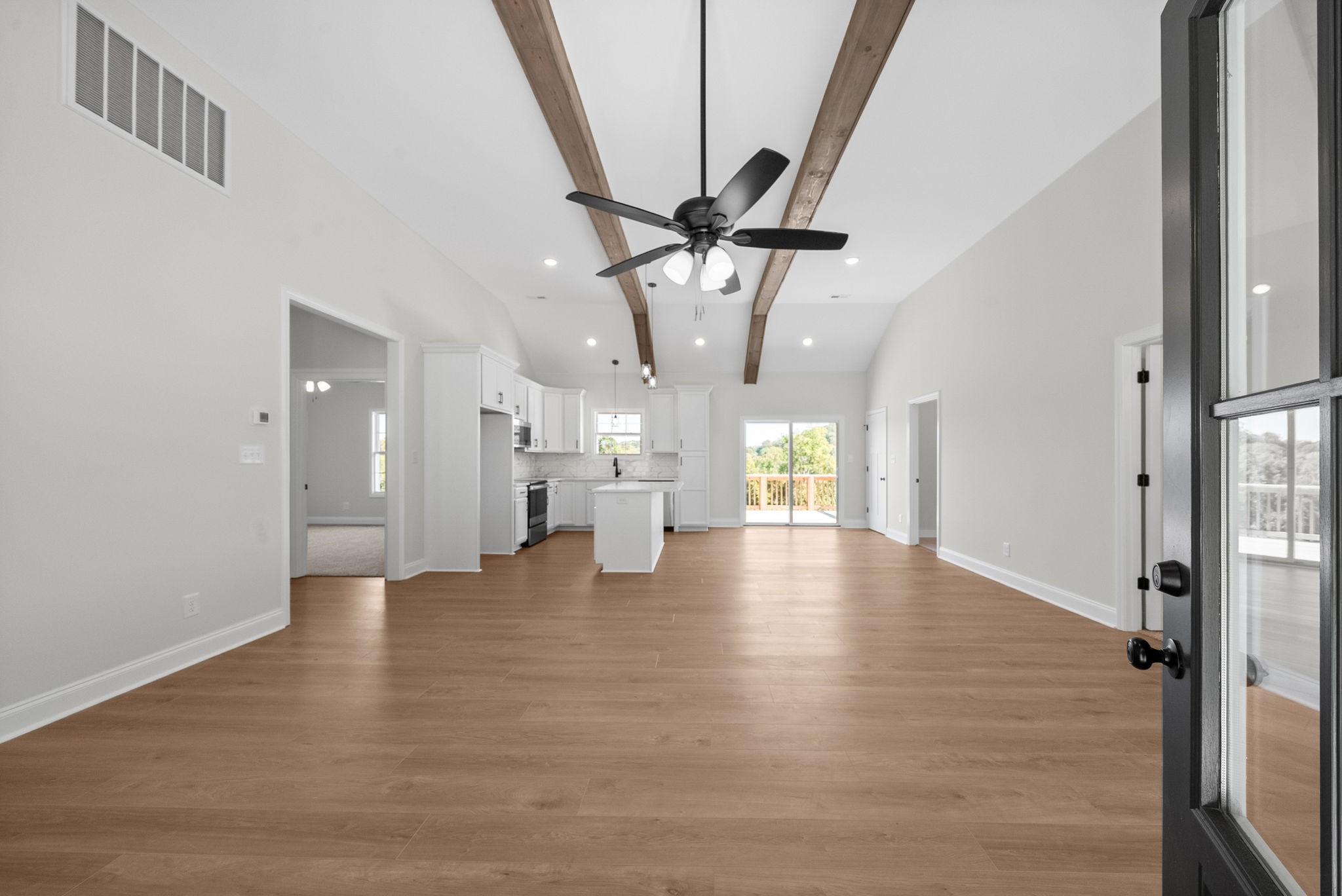 476 Buckeye Road Property Photo 4