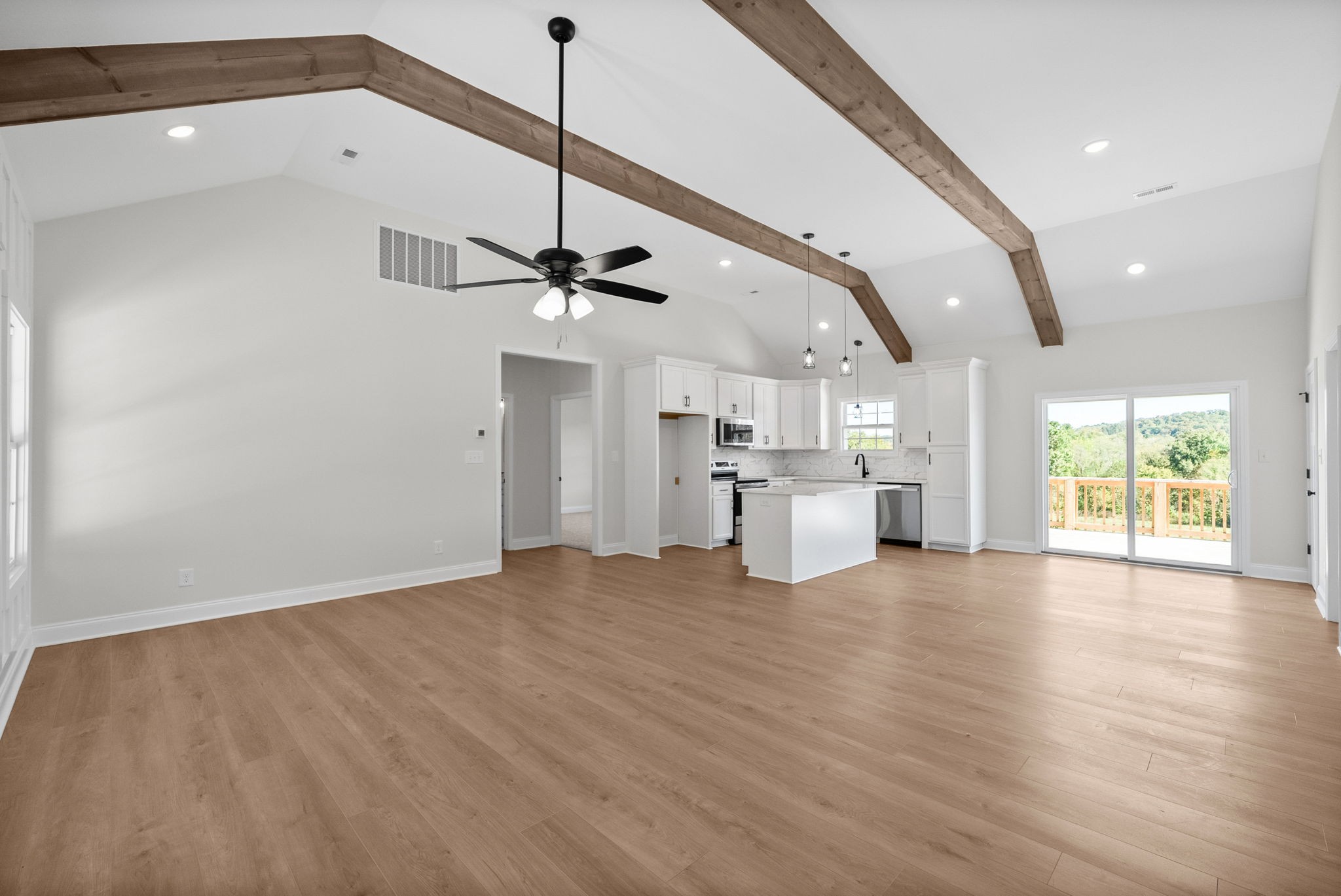 476 Buckeye Road Property Photo 6