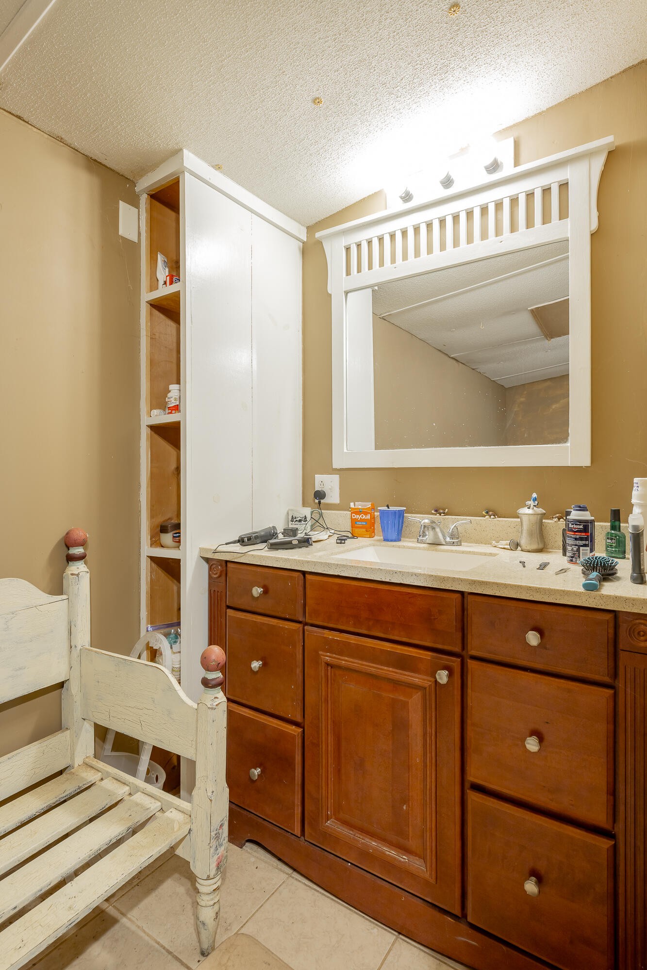 5605 Al 68 Property Photo 11