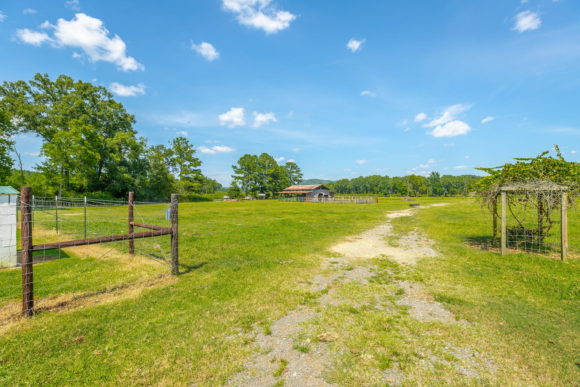 5605 Al 68 Property Photo 47