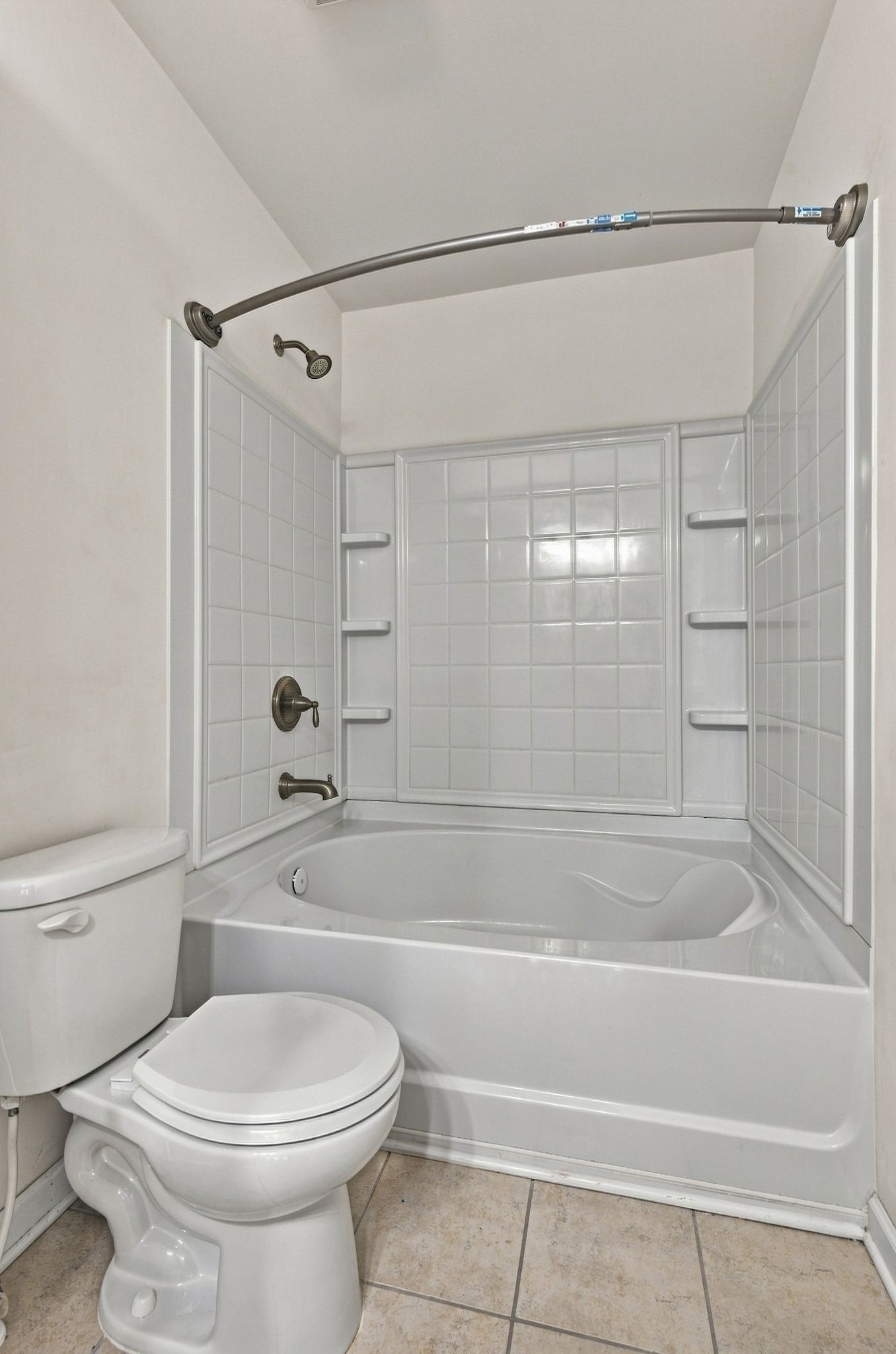 3014 Friars Trl Property Photo 20