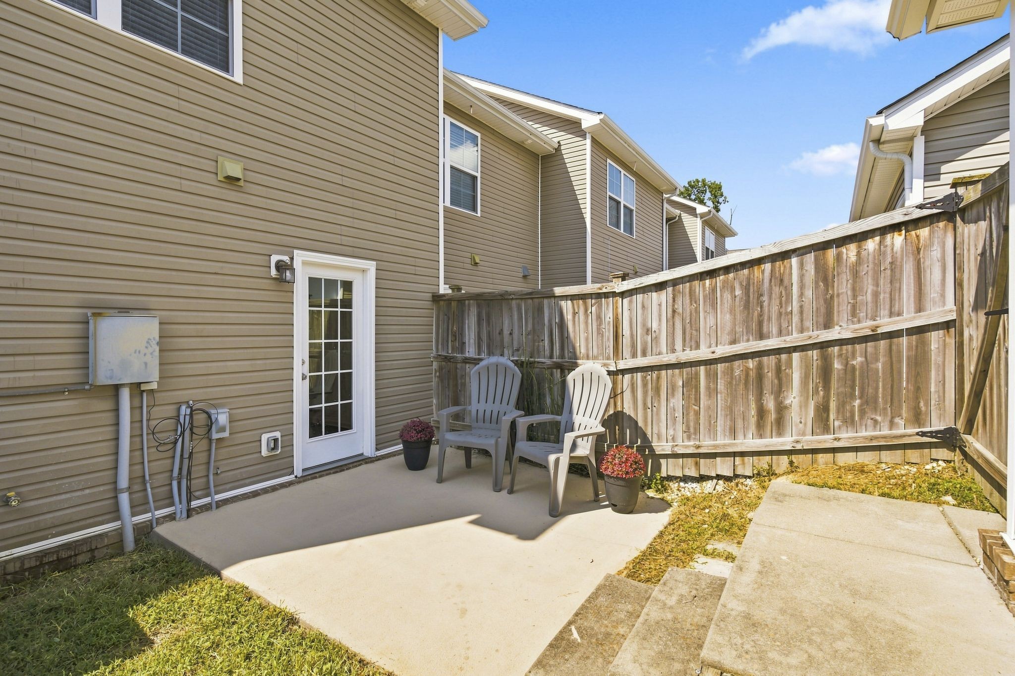 3014 Friars Trl Property Photo 23