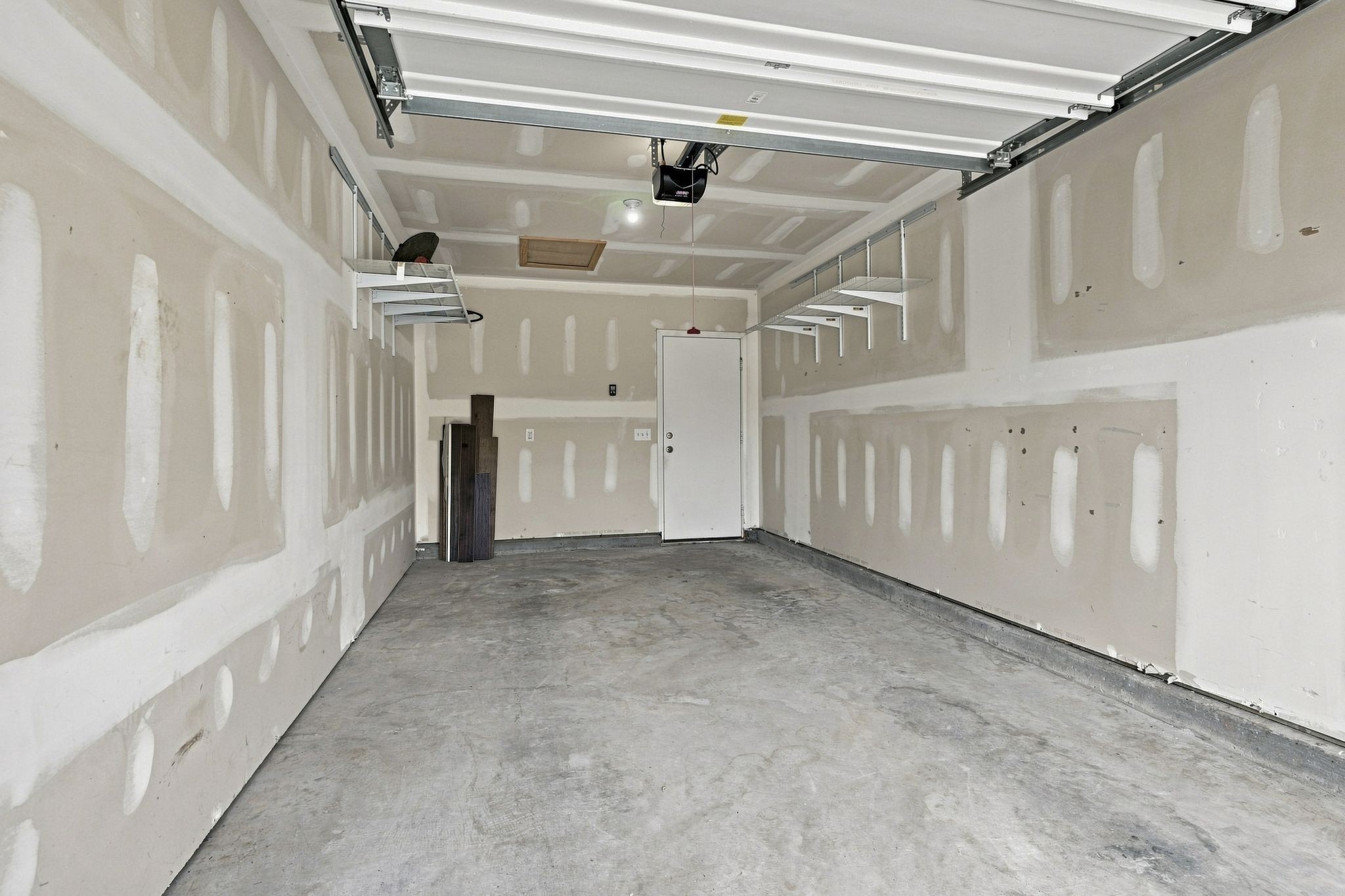 3014 Friars Trl Property Photo 25