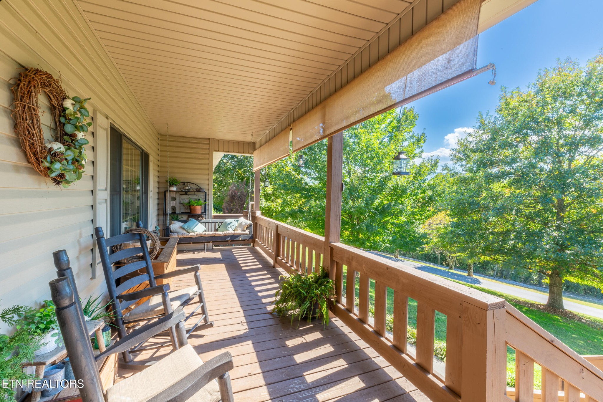 1668 Deerwood Rd Property Photo 8