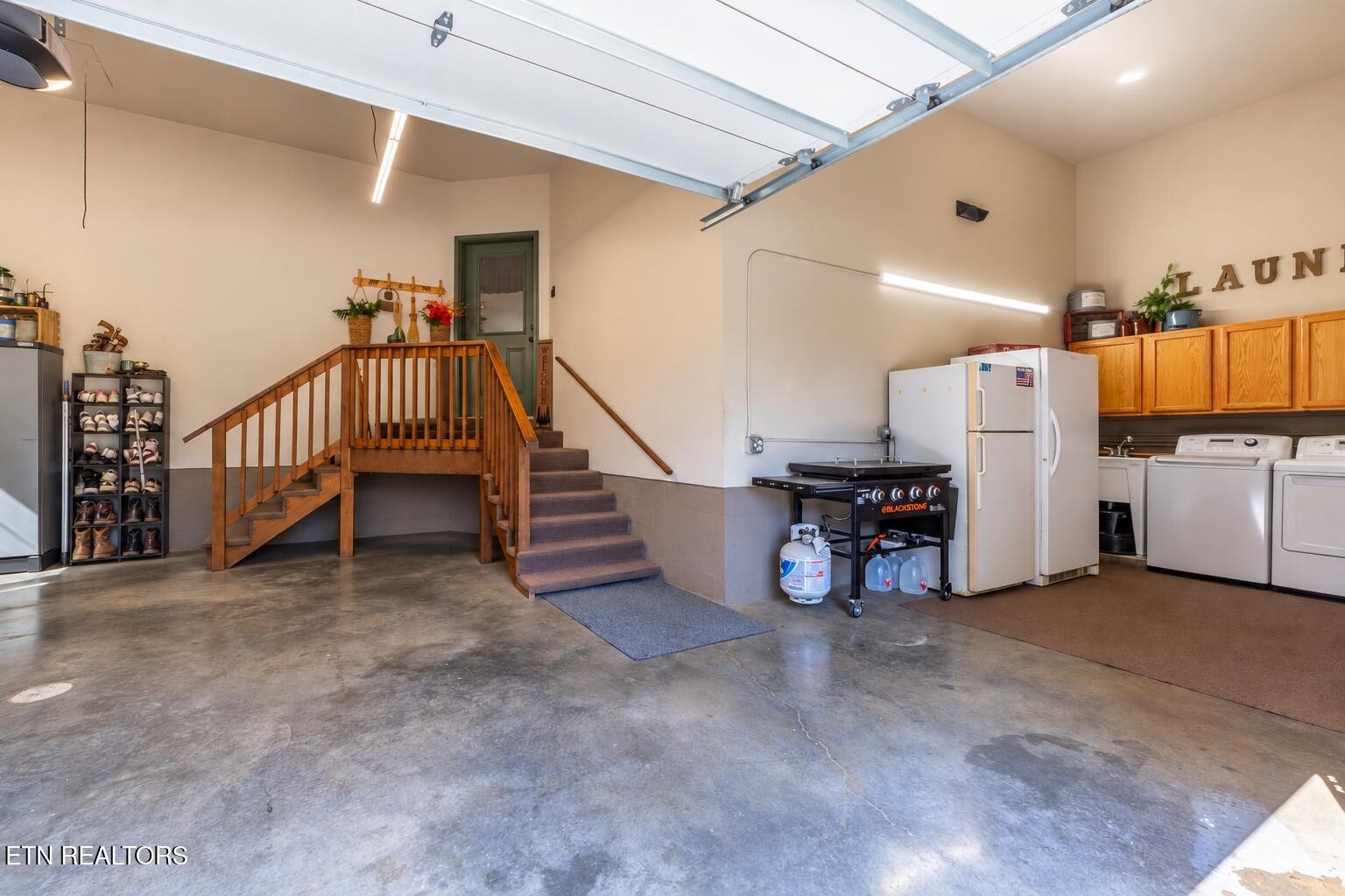 1668 Deerwood Rd Property Photo 37