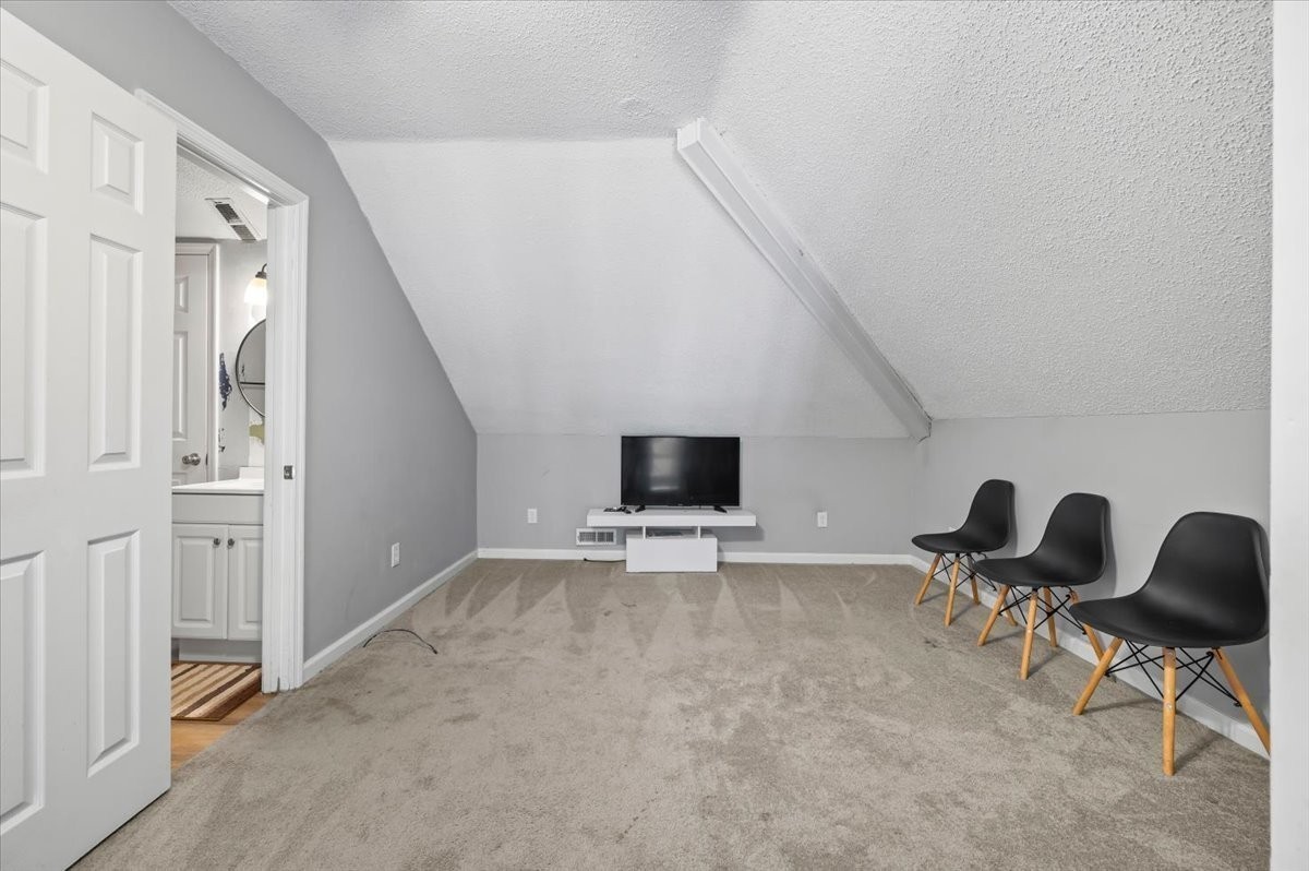 1119 Waggoner Ct, W Property Photo 23
