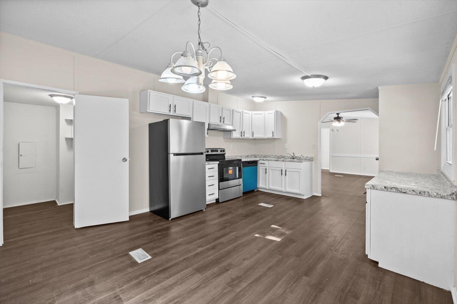 120 Forest Hill Drive Property Photo 7