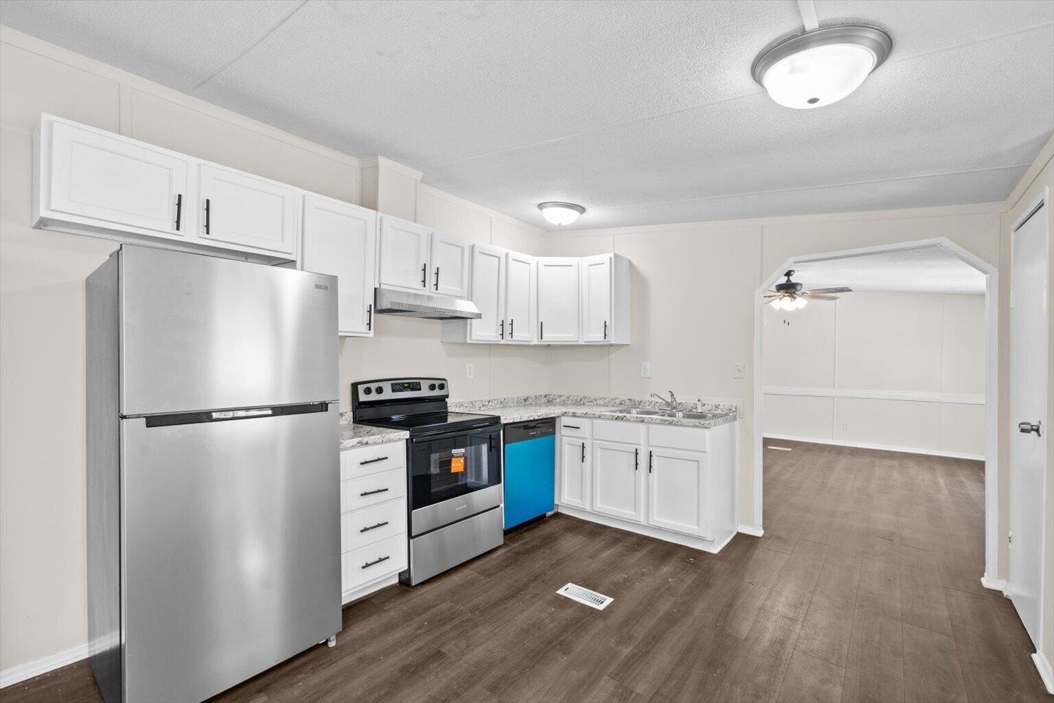 120 Forest Hill Drive Property Photo 8