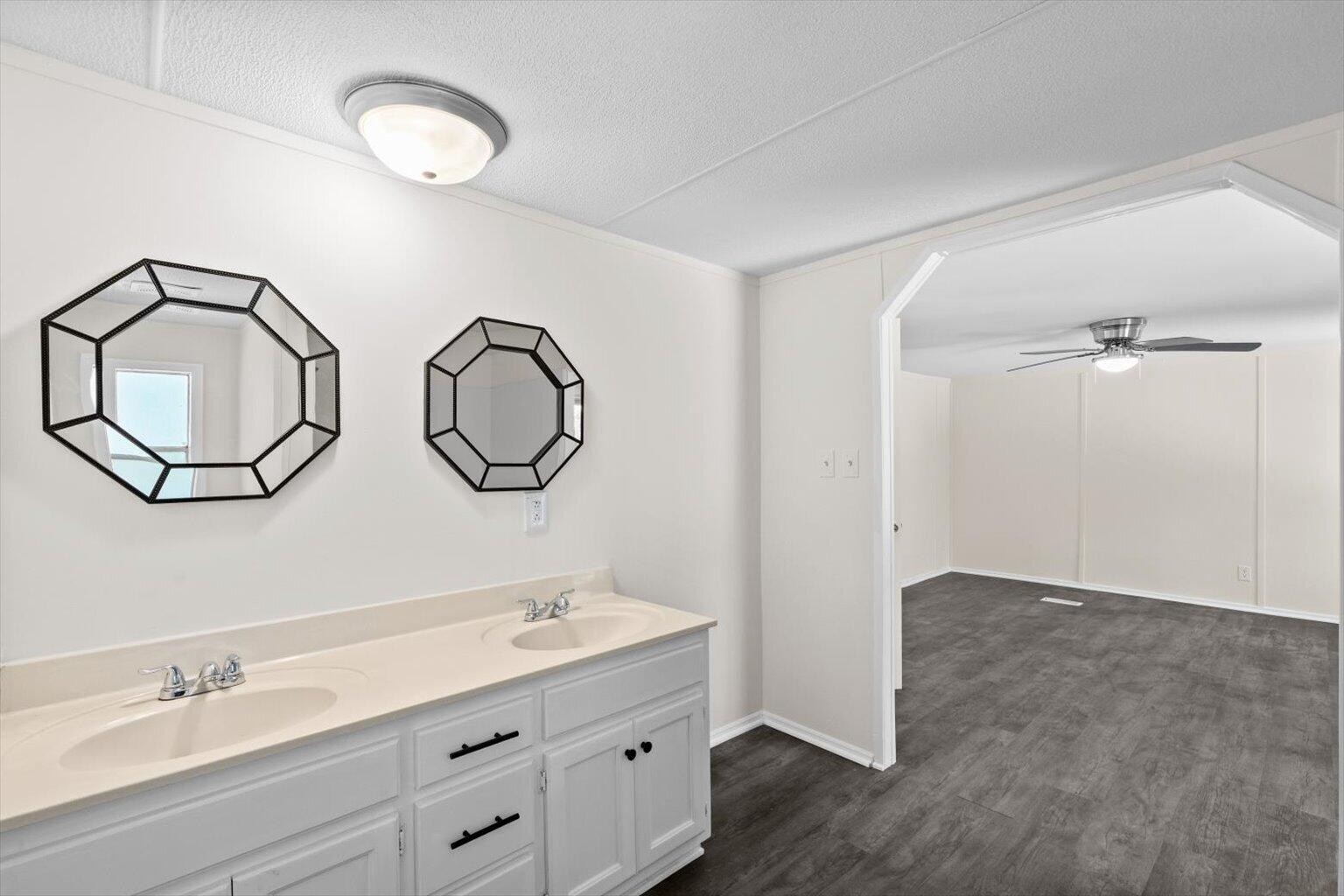 120 Forest Hill Drive Property Photo 20