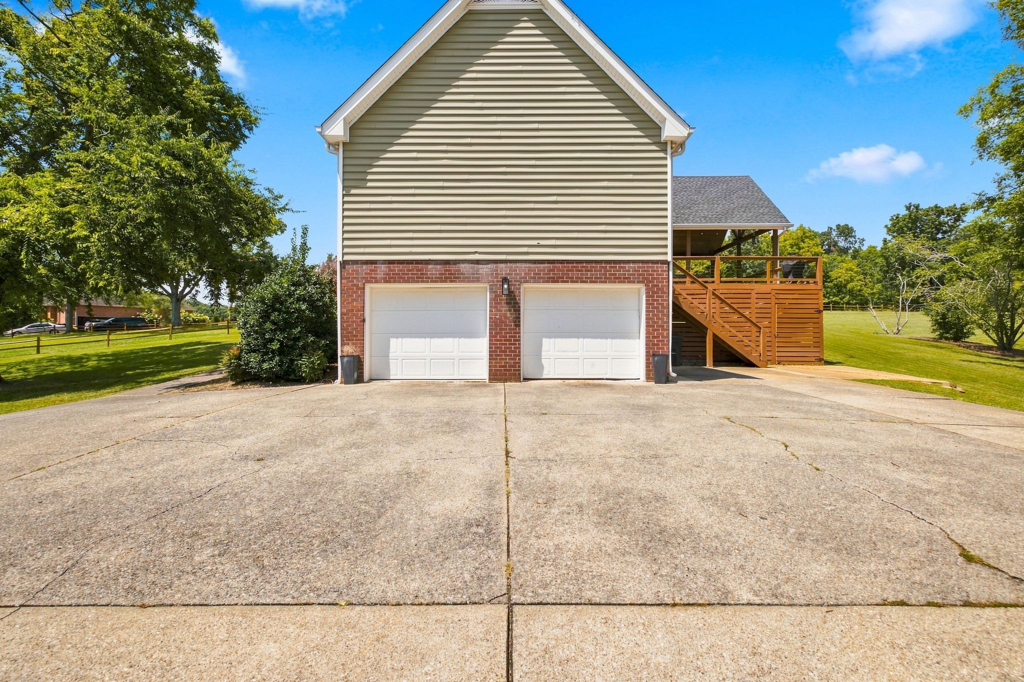 1115 Jensen Ln Property Photo 32