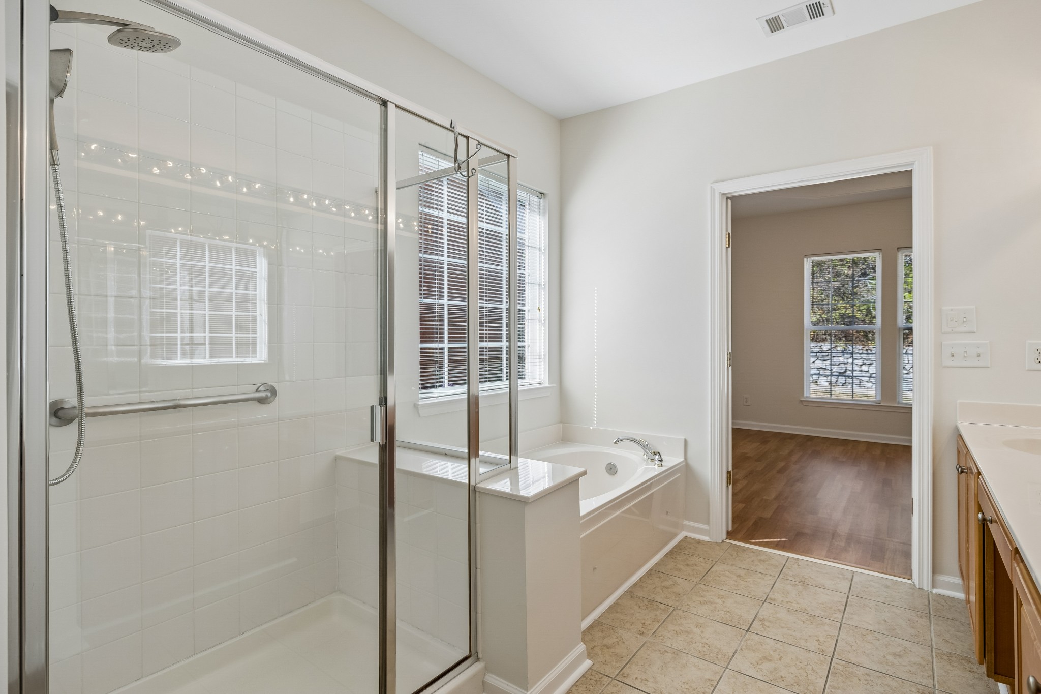 9782 Jupiter Forest Dr Property Photo 25