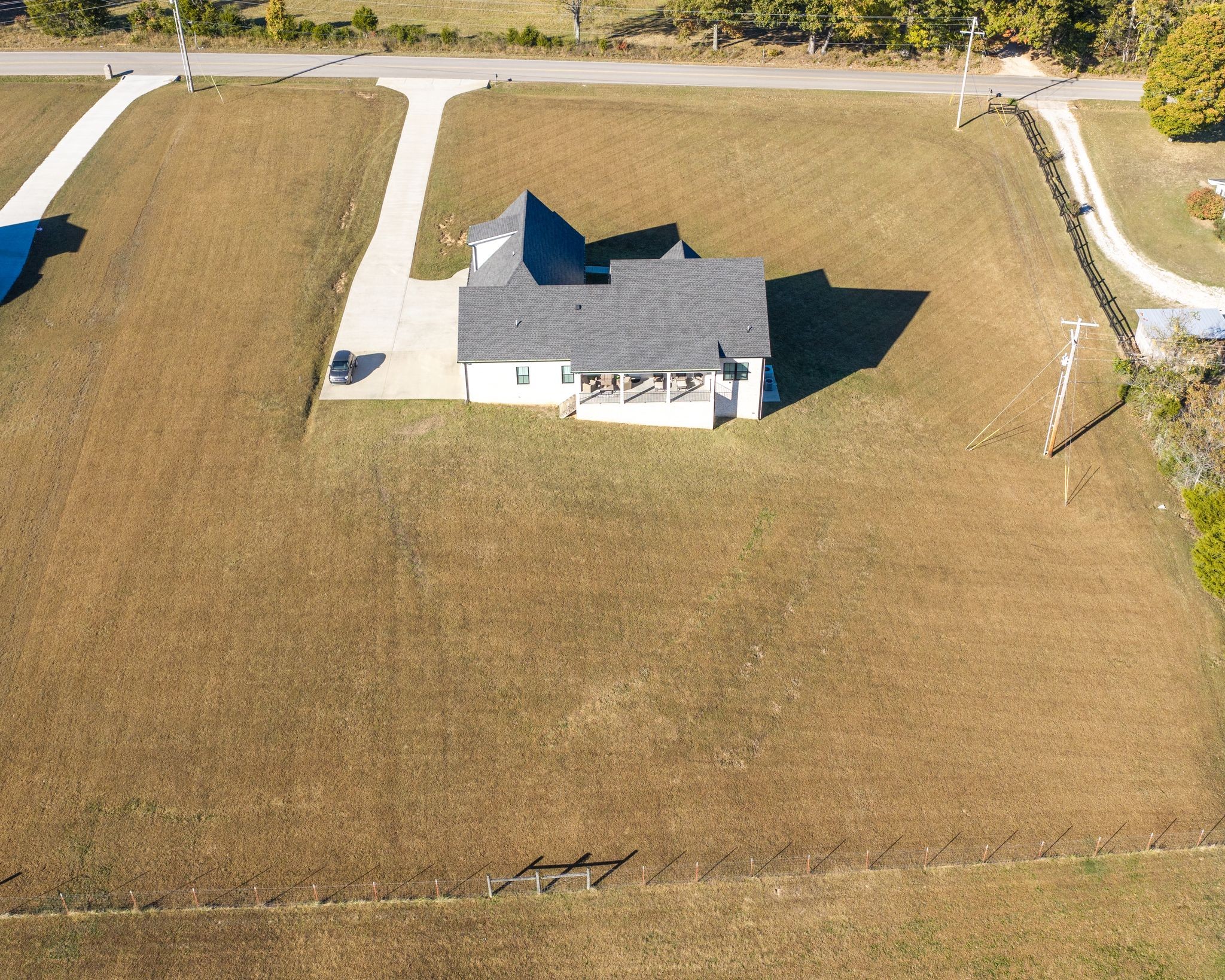 930 Steele Rd Property Photo 42
