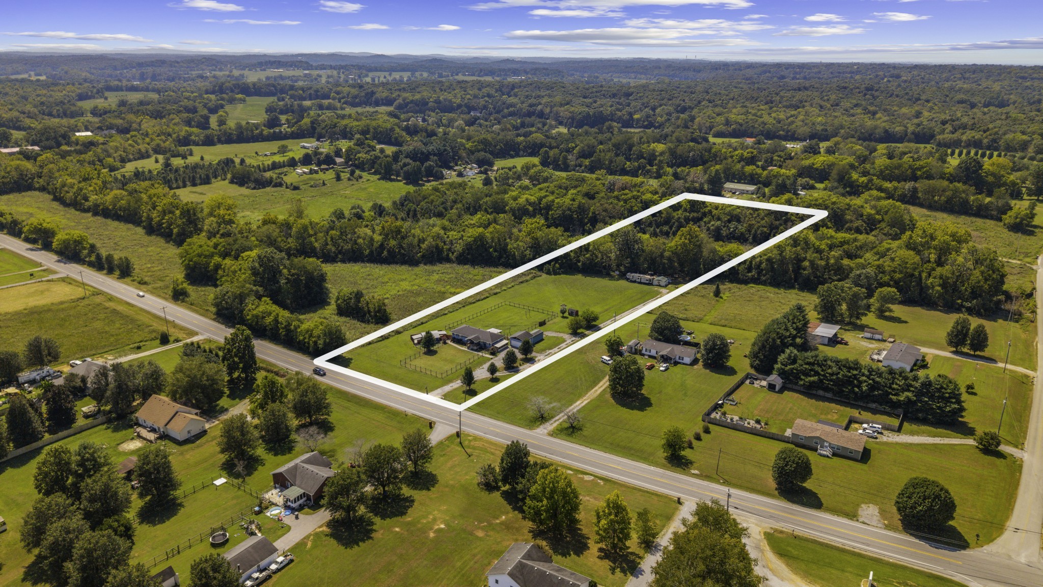 3885 Highway 231, S Property Photo 10