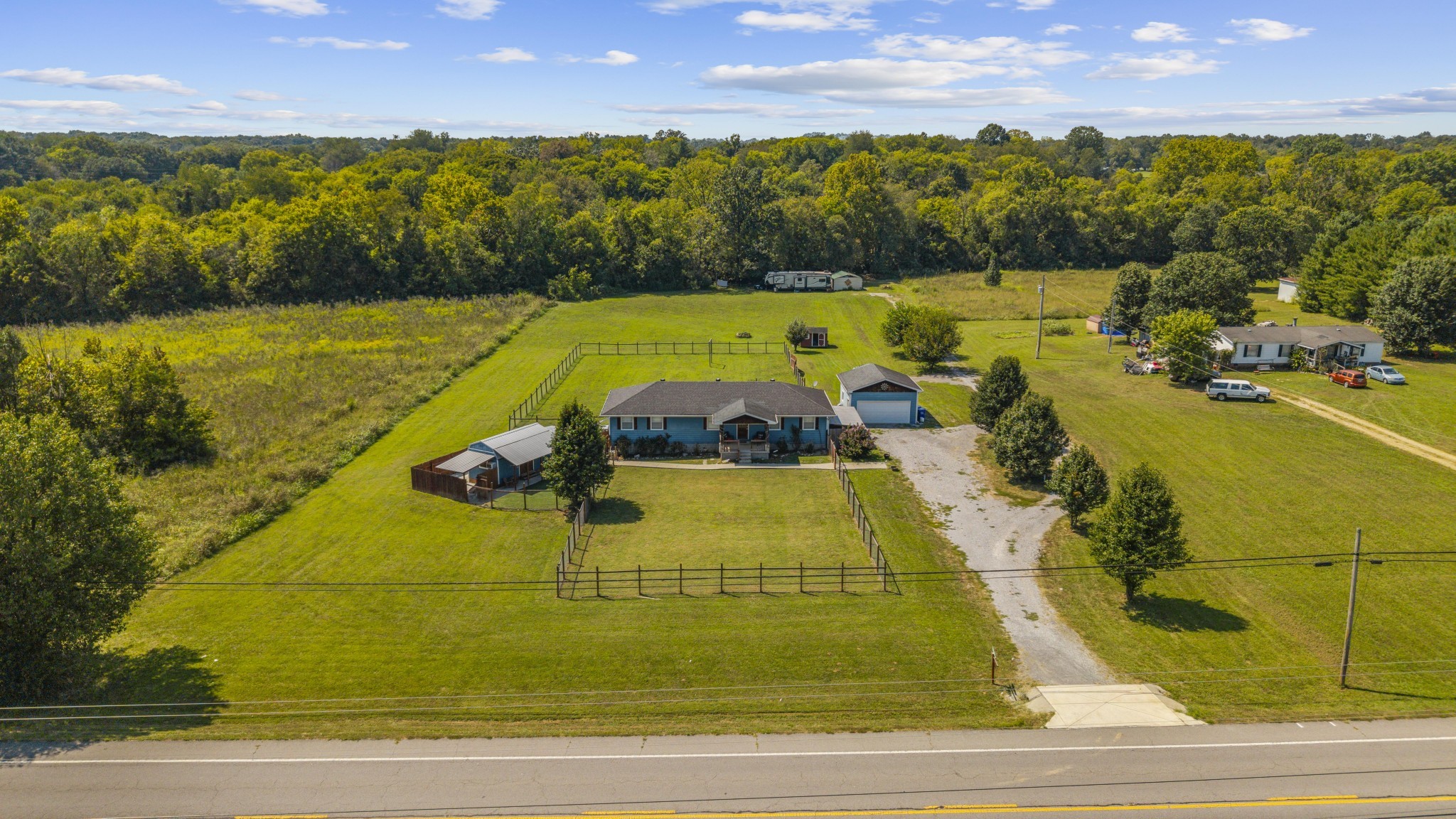 3885 Highway 231, S Property Photo 25