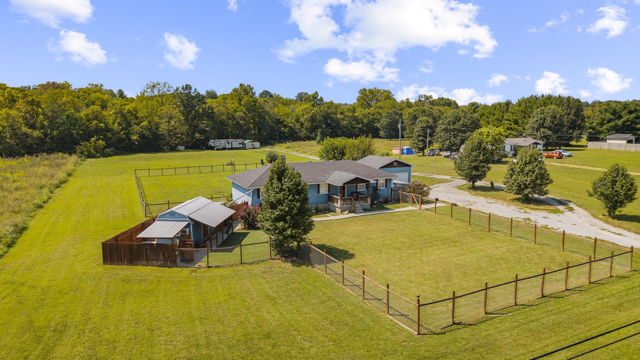 3885 Highway 231, S Property Photo 27