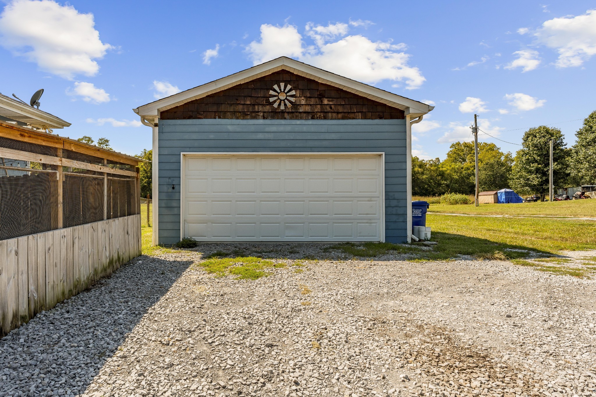 3885 Highway 231, S Property Photo 43