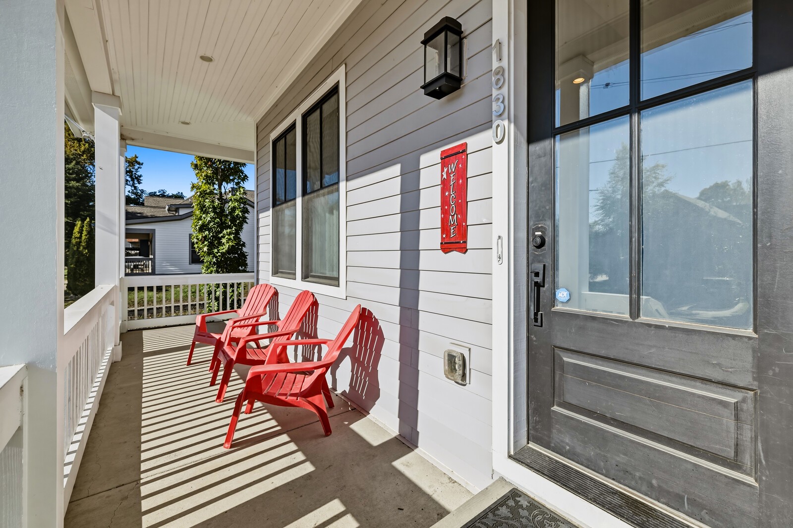 1830 5th Ave, N Property Photo 6