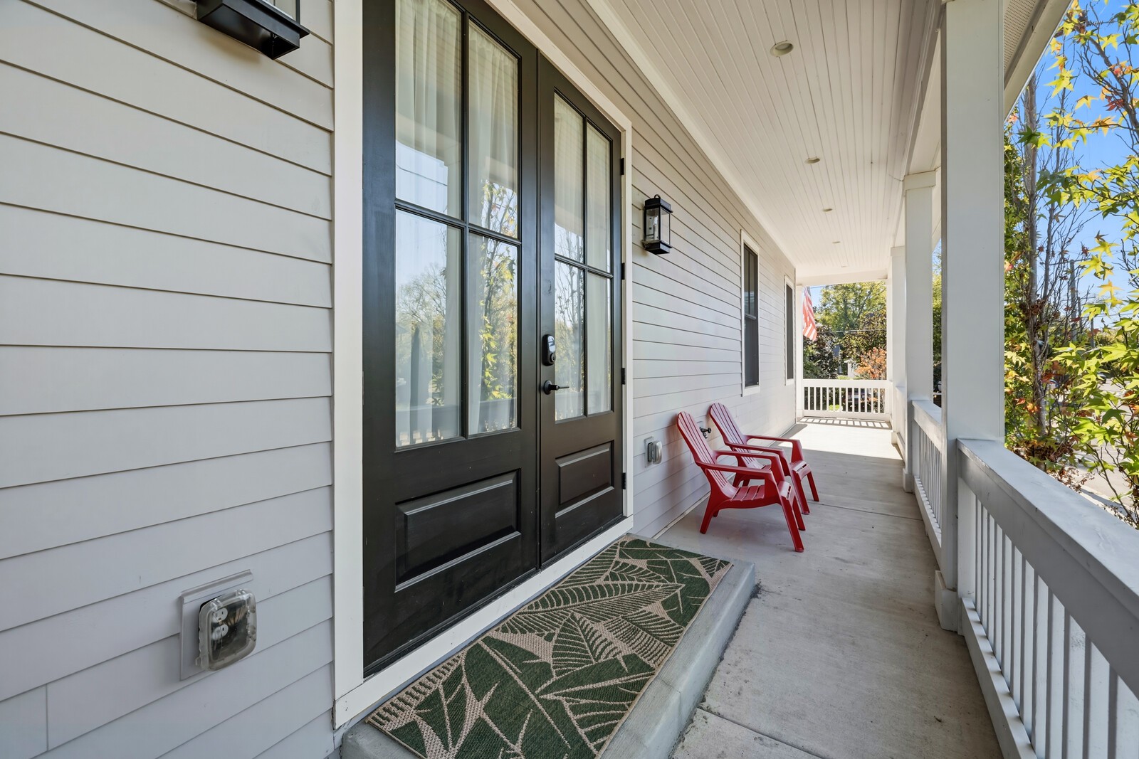 1830 5th Ave, N Property Photo 8