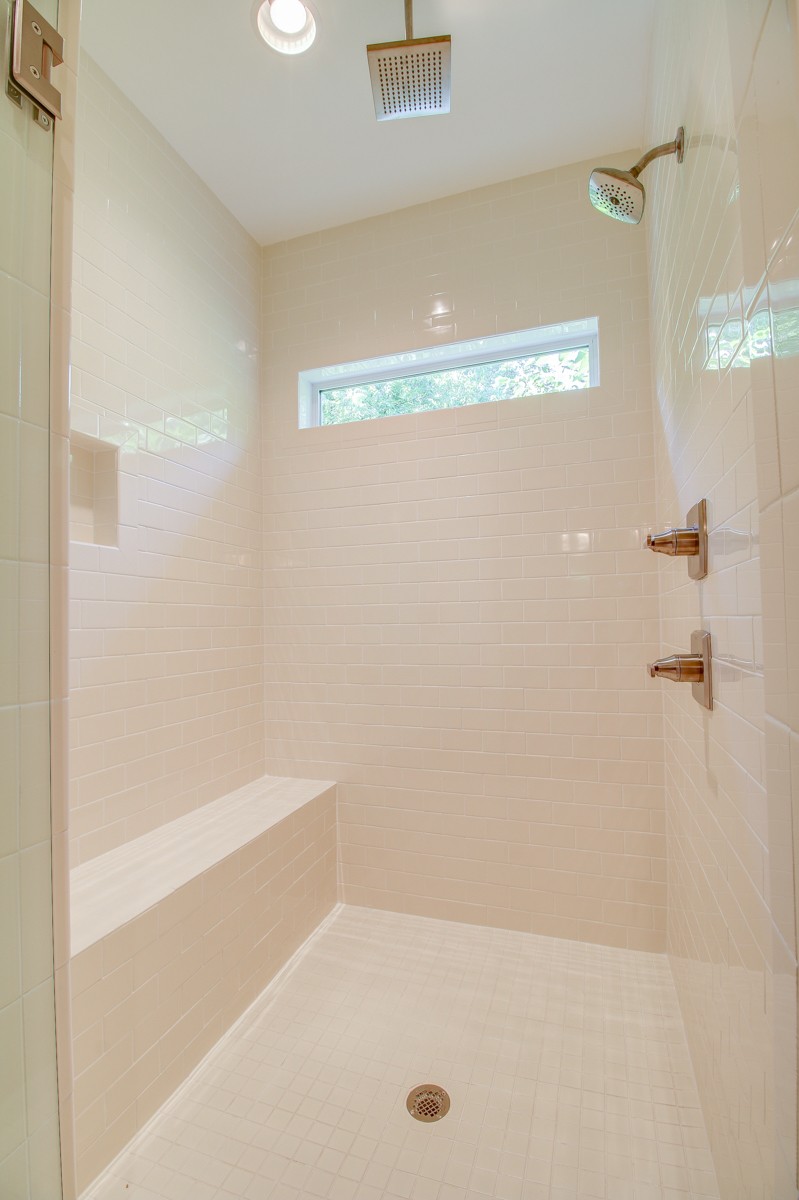 1828a 11th Ave, N Property Photo 22