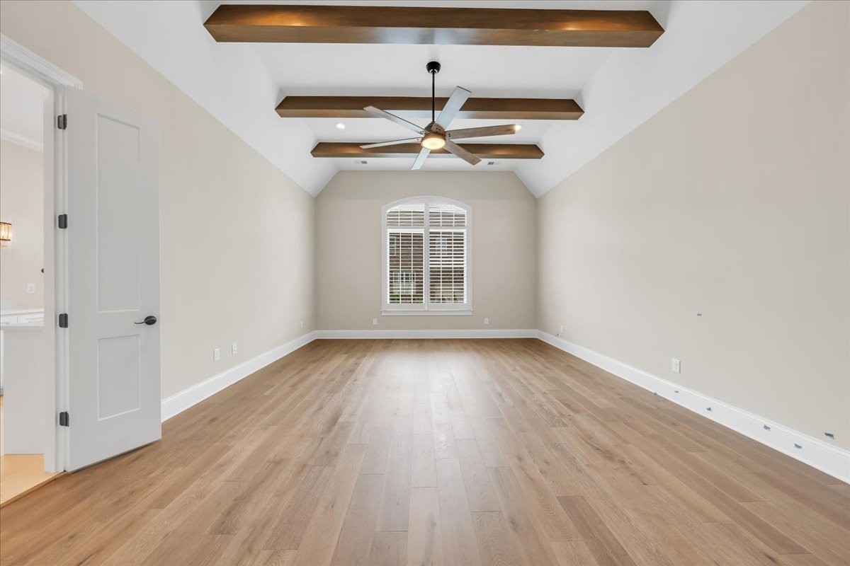 312 Flag Court Property Photo 16