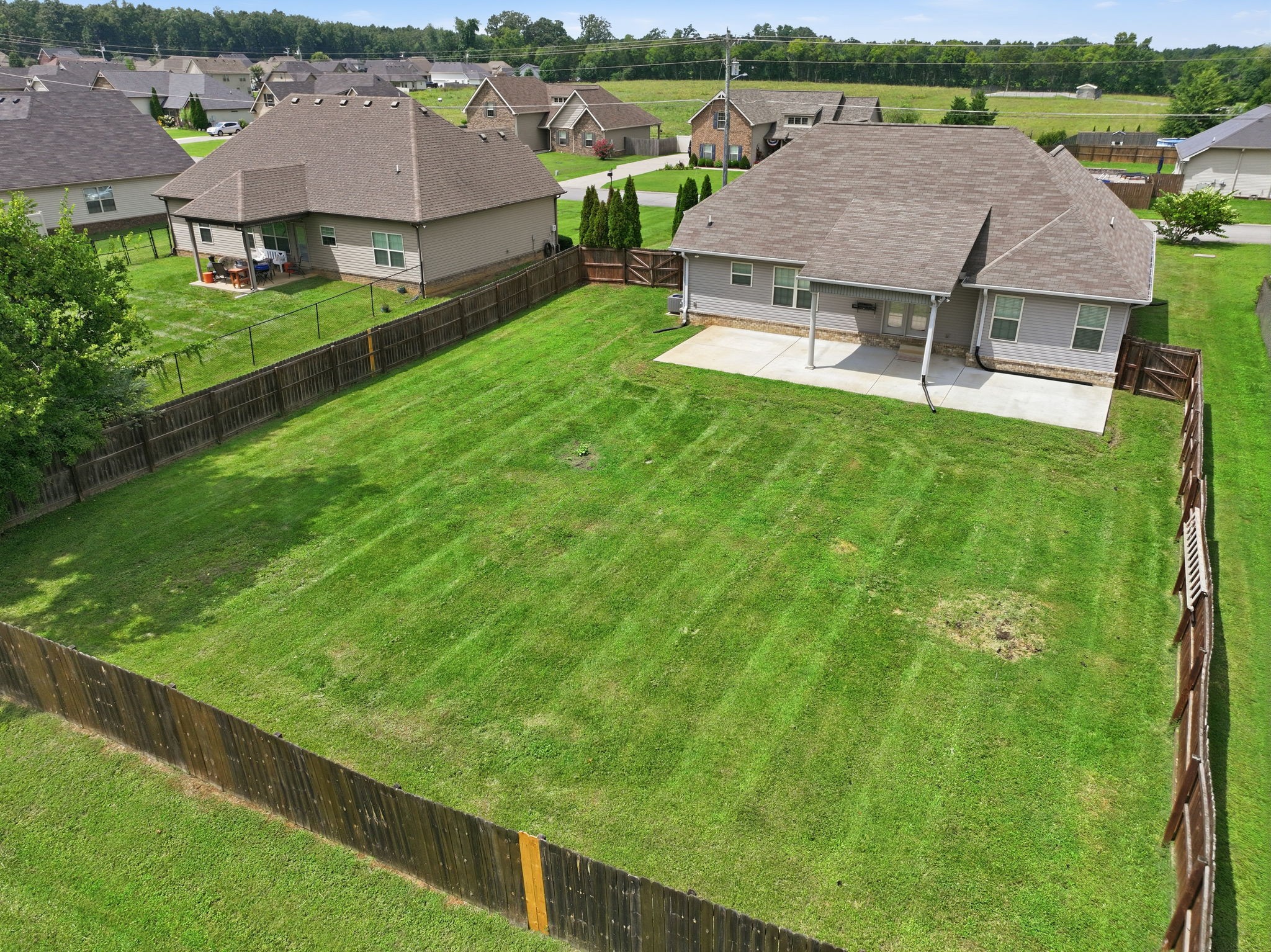 1305 Round Rock Dr Property Photo 9