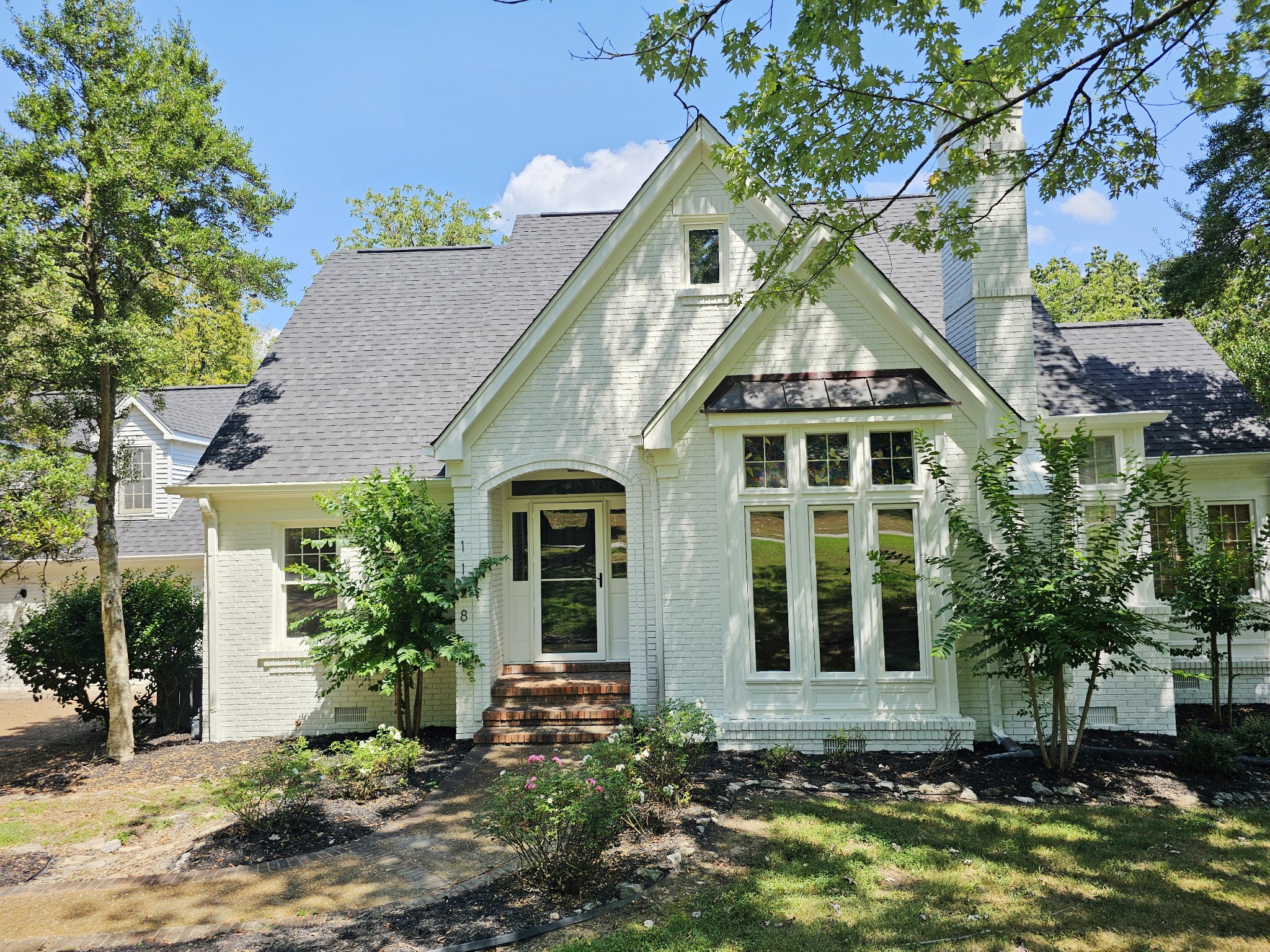 1128 Green Valley Dr Property Photo 3