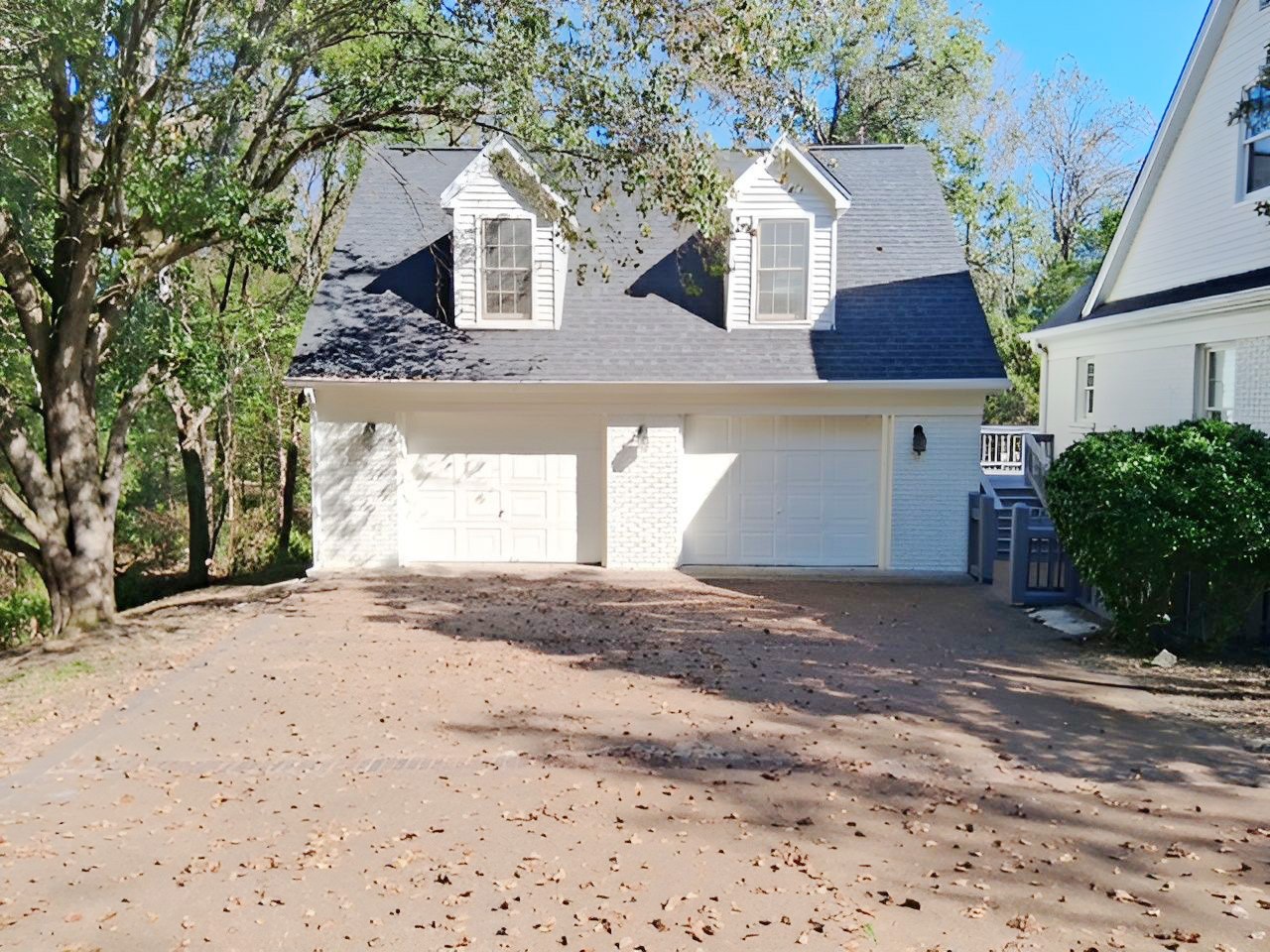 1128 Green Valley Dr Property Photo 6