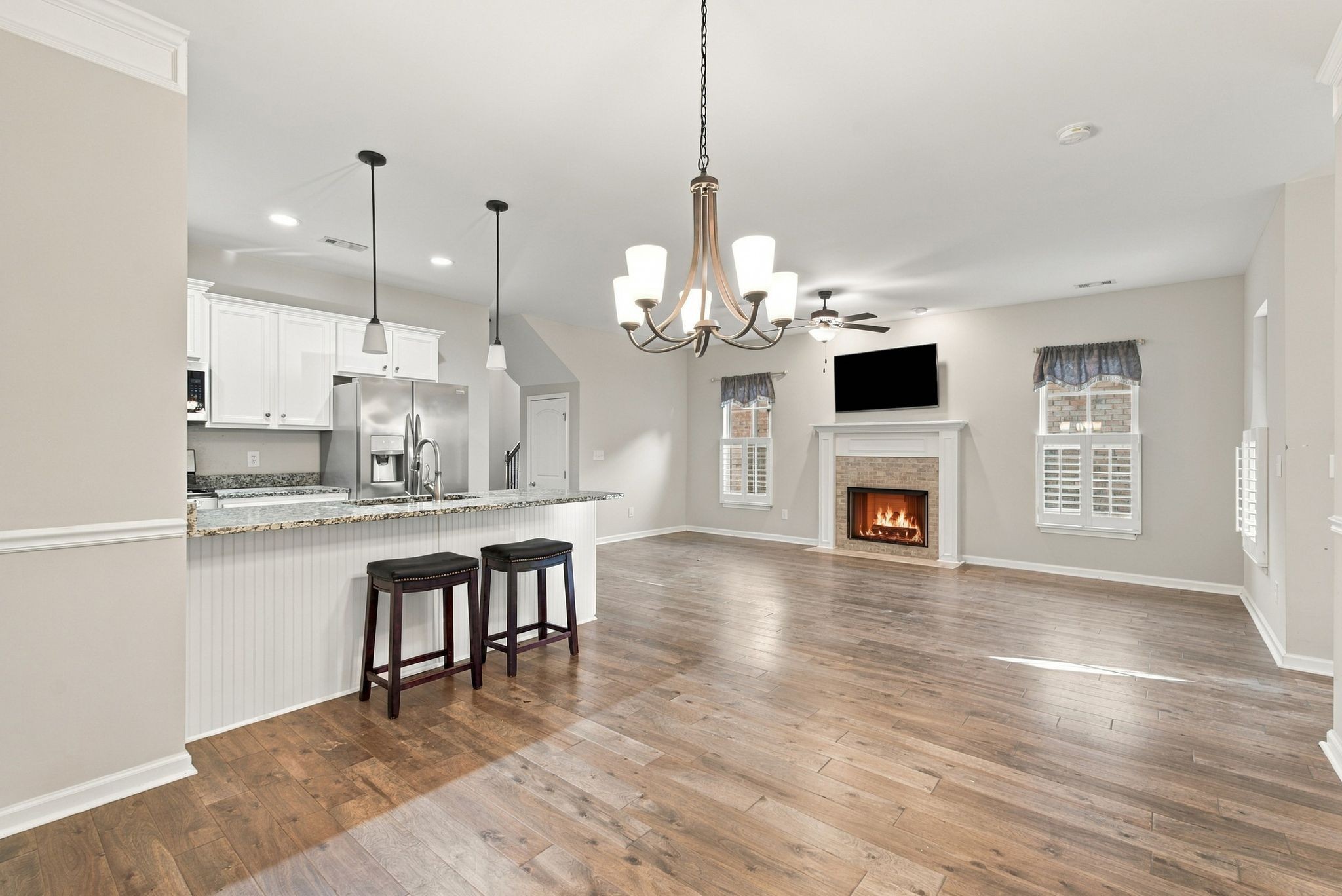 1068 Ambling Way Property Photo 8