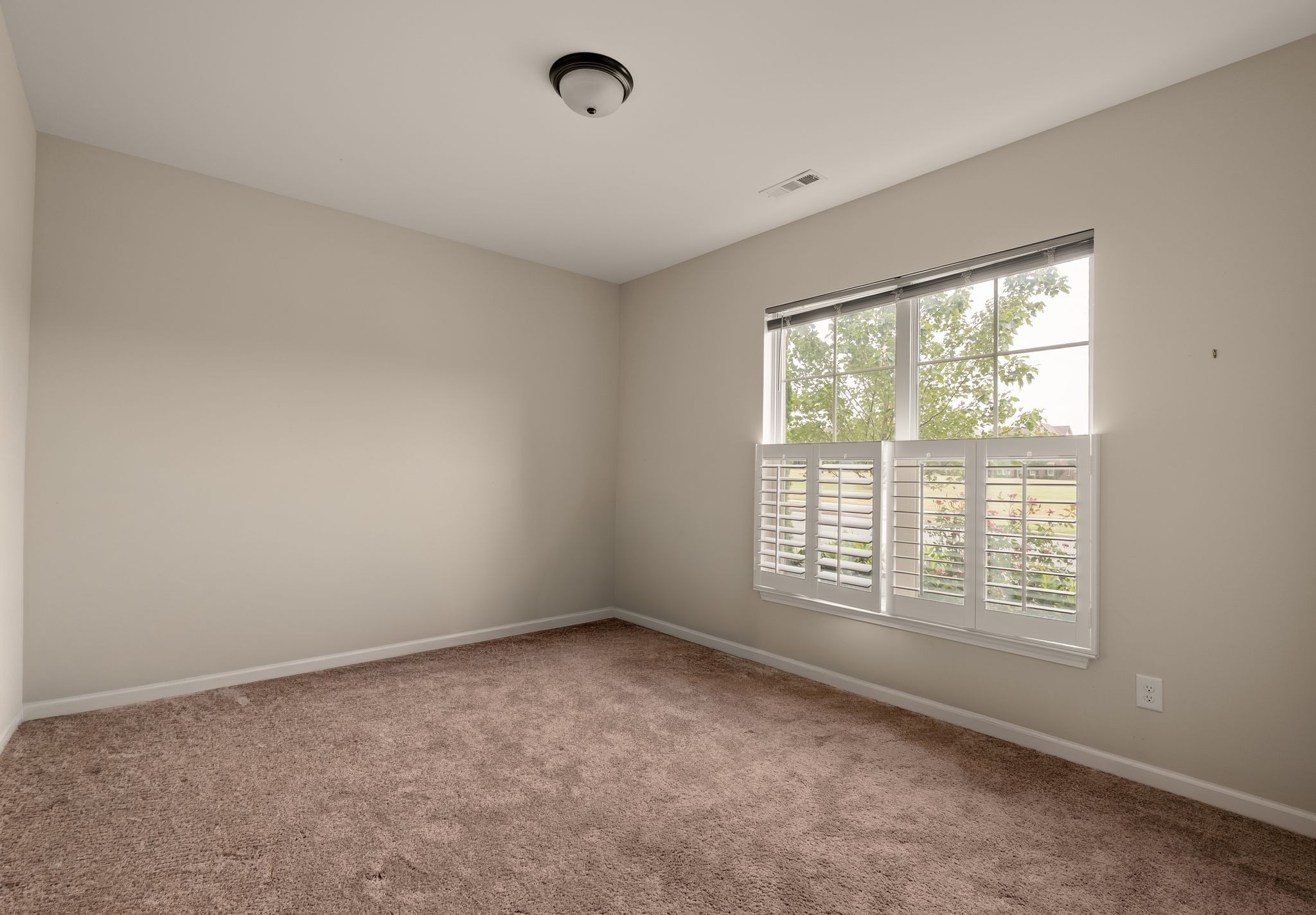 1068 Ambling Way Property Photo 28