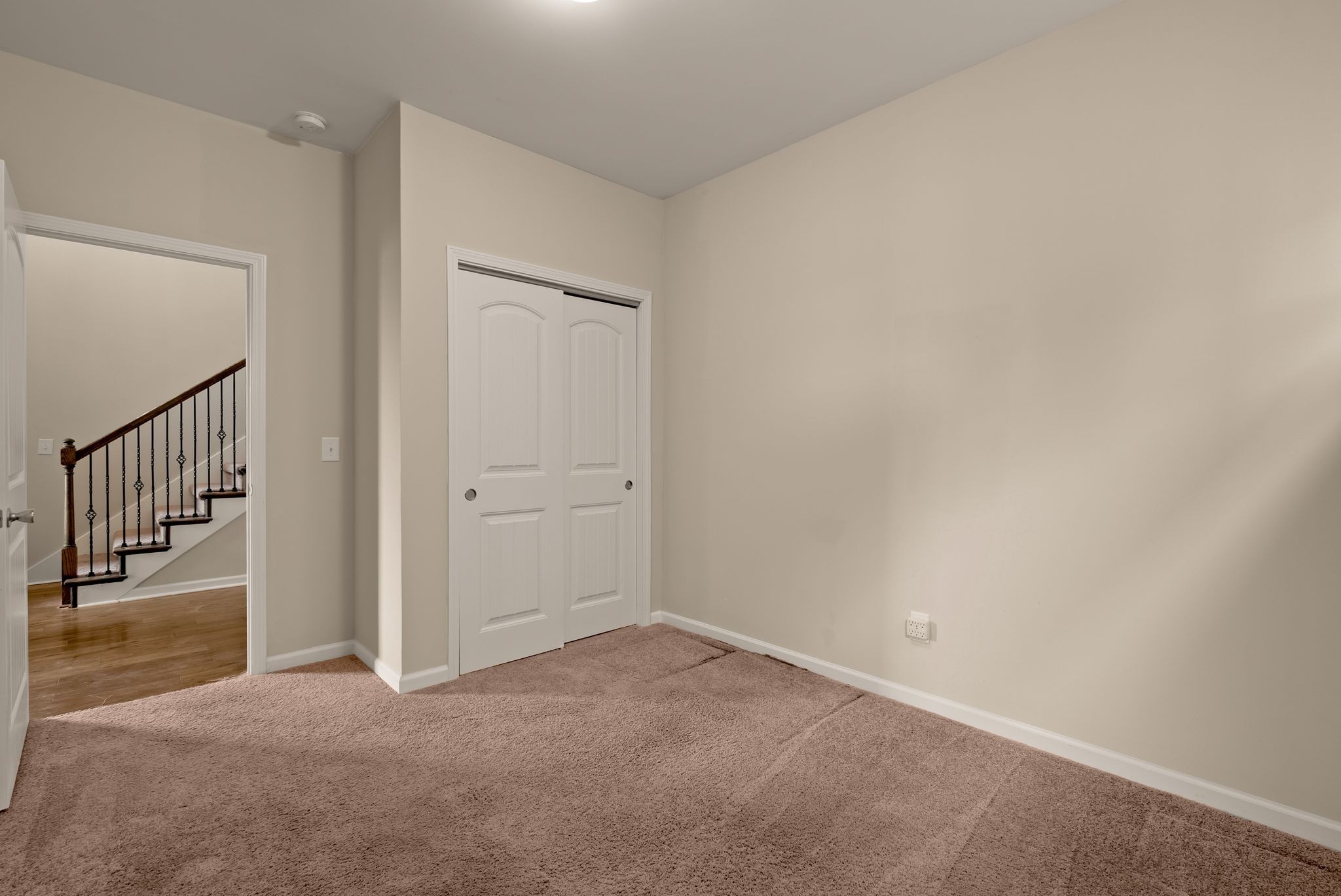 1068 Ambling Way Property Photo 31