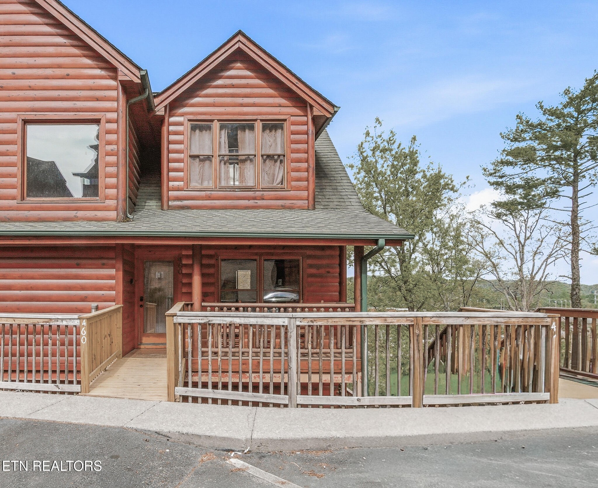 460 Big Bear Way Property Photo 11